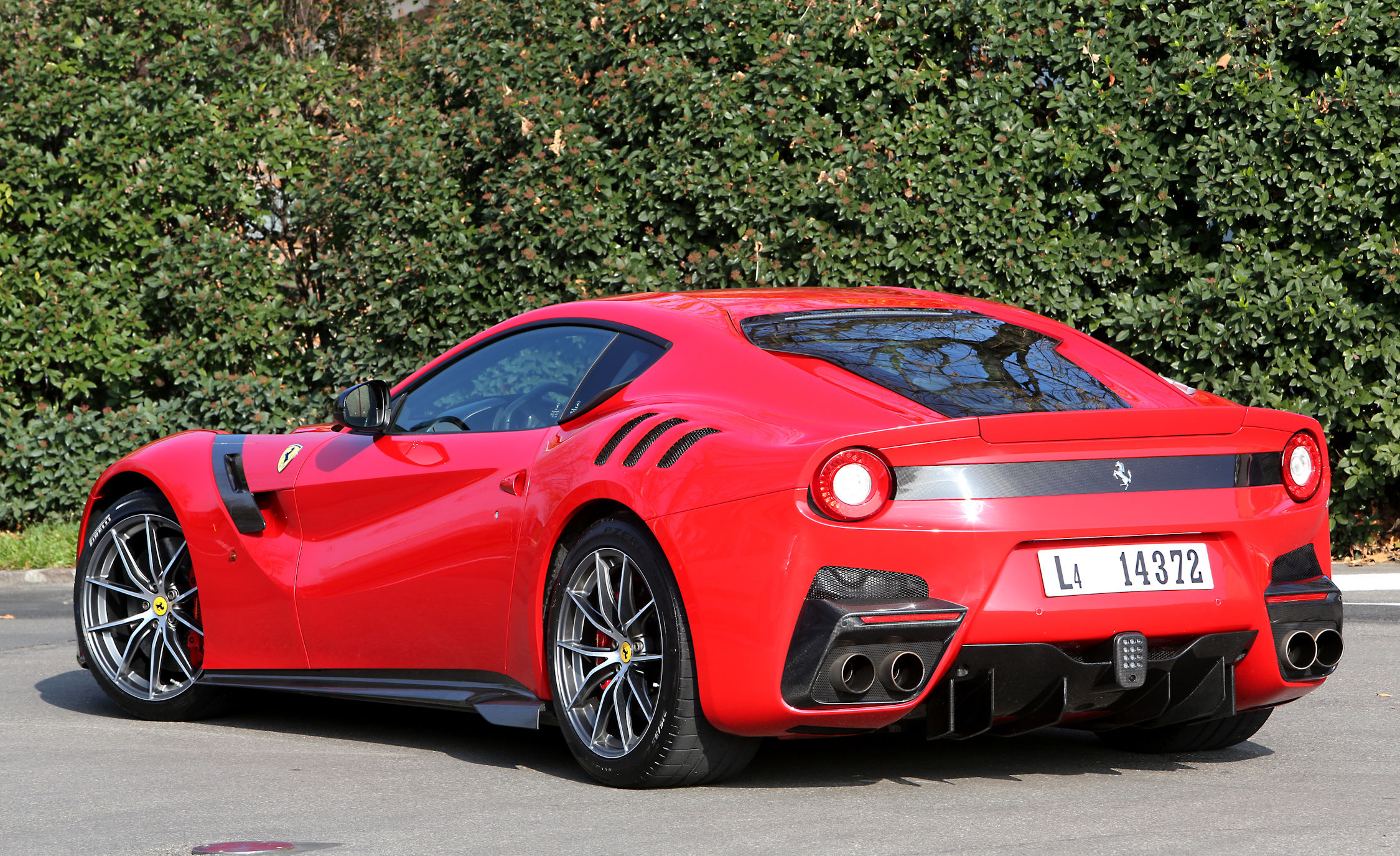 Wallpaper #HwCN644BSdW8dNoulRLj56 2016 Ferrari F12tdf Rear Side Exterior 6813 Cars Performance