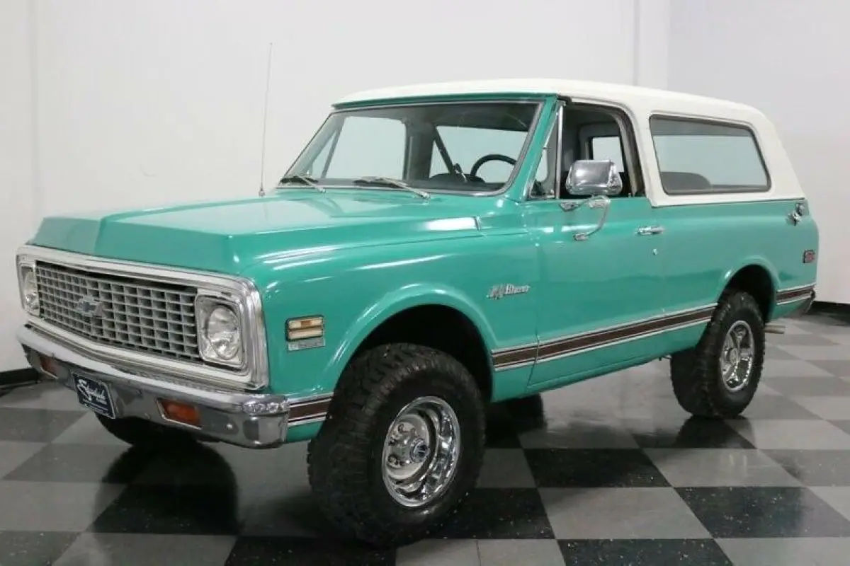 Wallpaper #P1PwNJMBYjRkjcHsl-gO281 Classic Chevy 4x4 SUV 350 V8 Auto Ac Factory Colors Sharp Ready