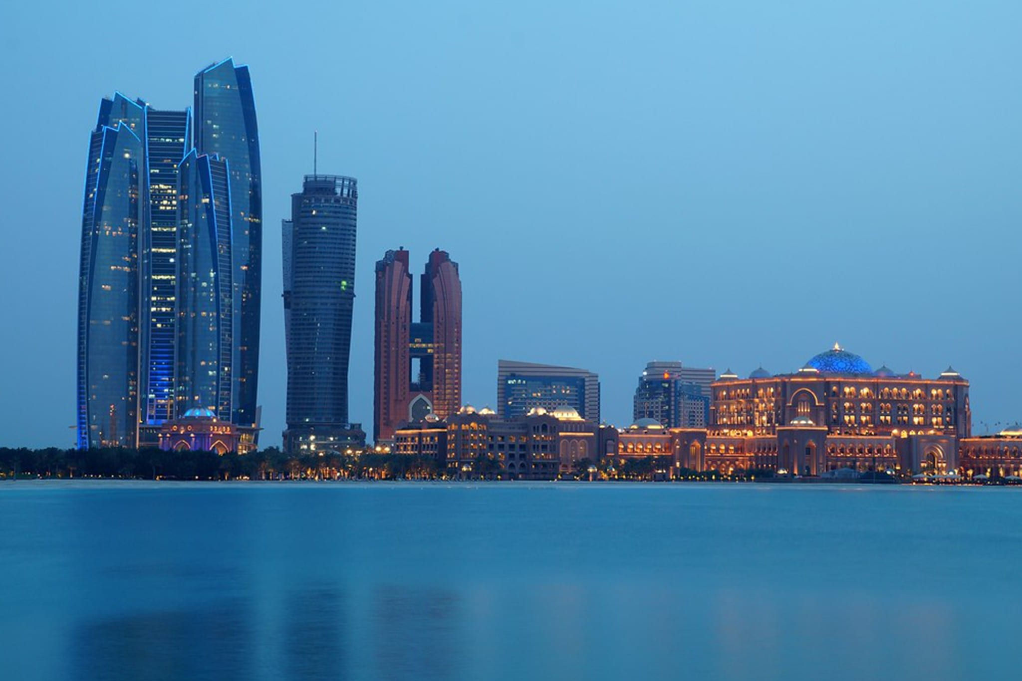 Wallpaper #7n3a844Bnwiau_P6jg1H32 Abu Dhabi Sightseeing Top 10 Tourist Attractions in Abu Dhabi Veena