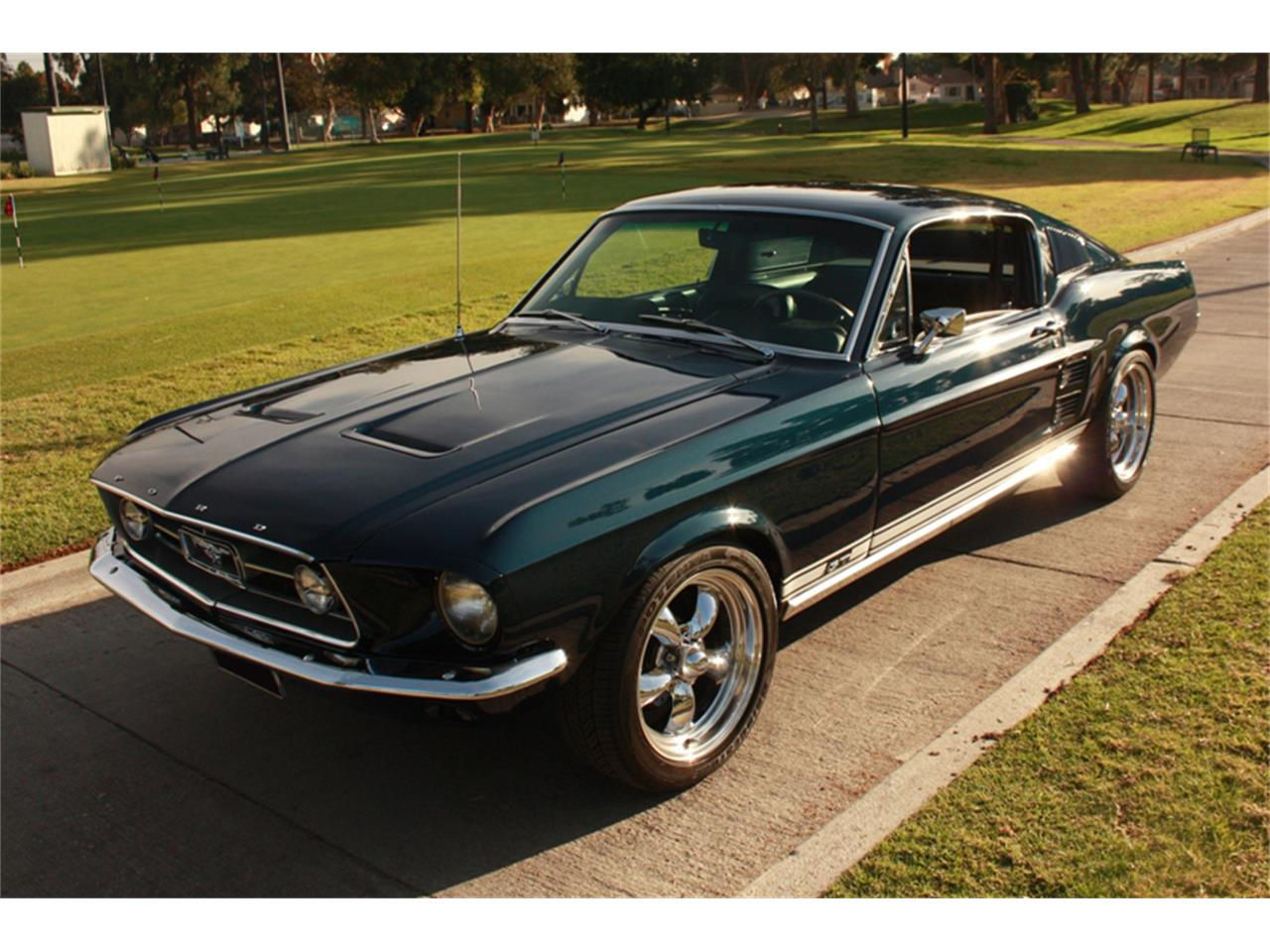 Wallpaper #A2jxIJMBSpphPi3-zi-J135 Classic 1967 Mustangs for Sale