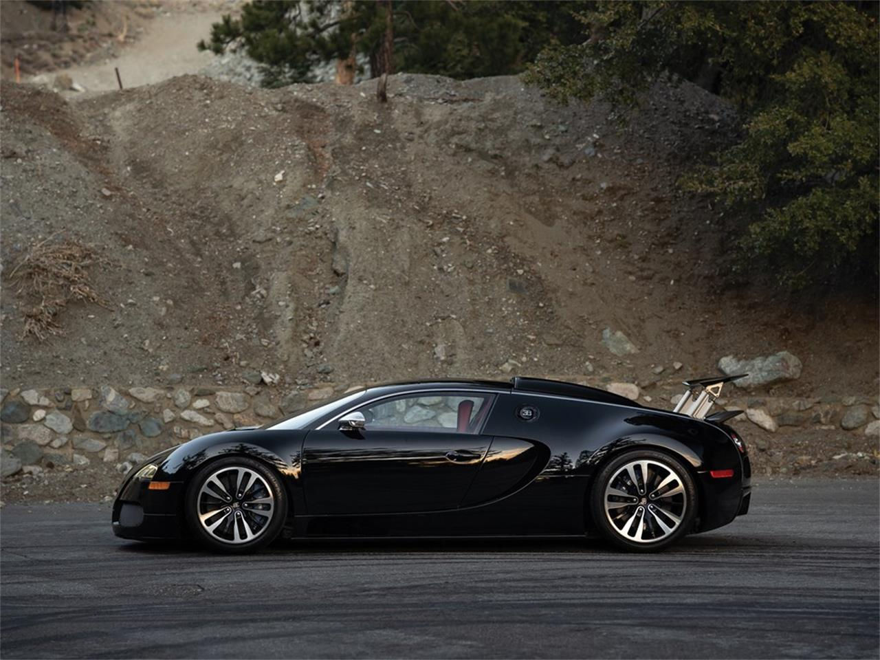Wallpaper #Z2fa9ZIBSpphPi3-aIFt81 2010 Bugatti Veyron 164 Sang Noir for Sale Classiccarscom Cc 1188737