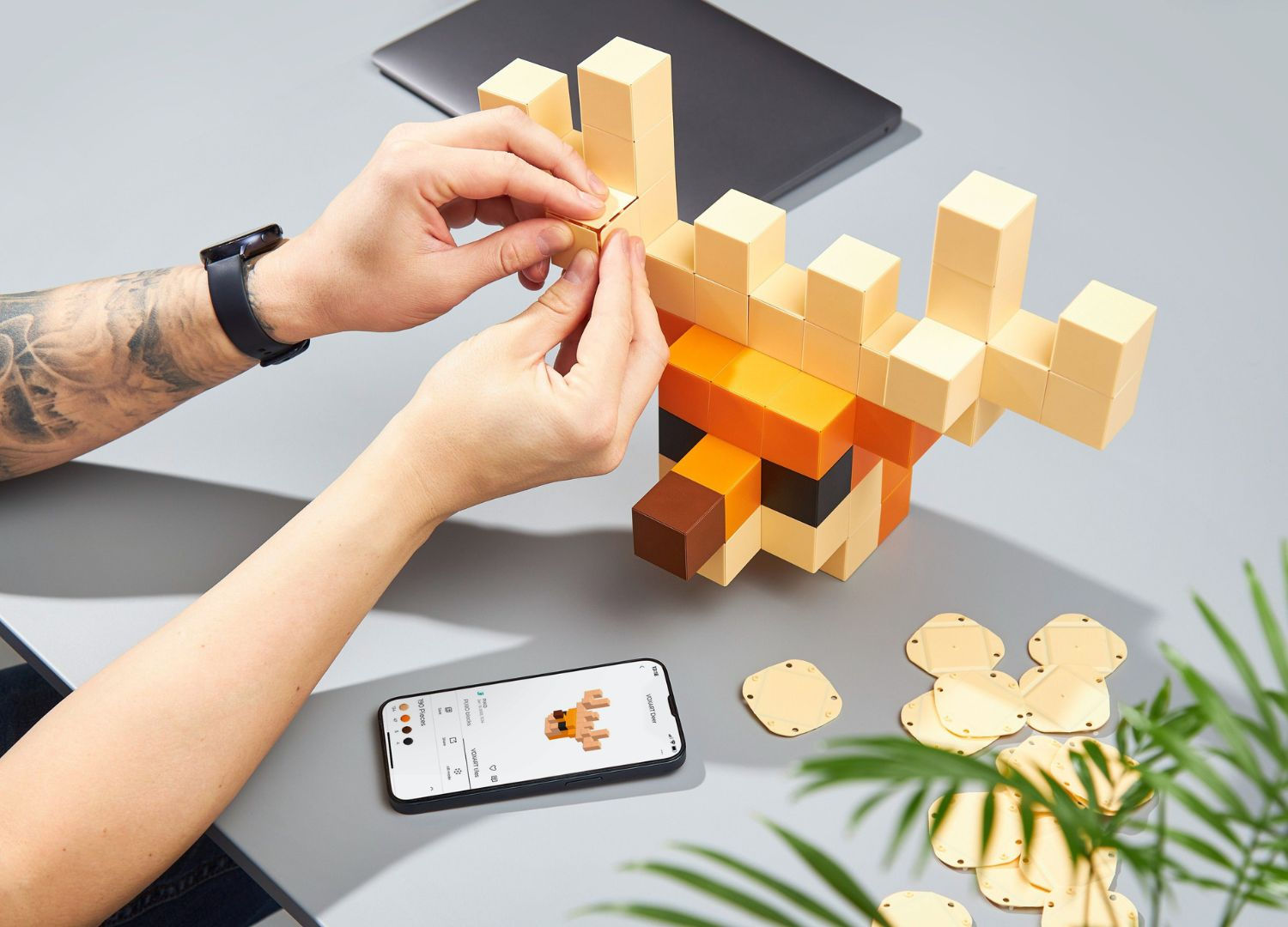 Wallpaper #1GfmC5MBSpphPi3-WtvR153 Voxart from Tiles to Three Dimensional Pixel Art Designwanted