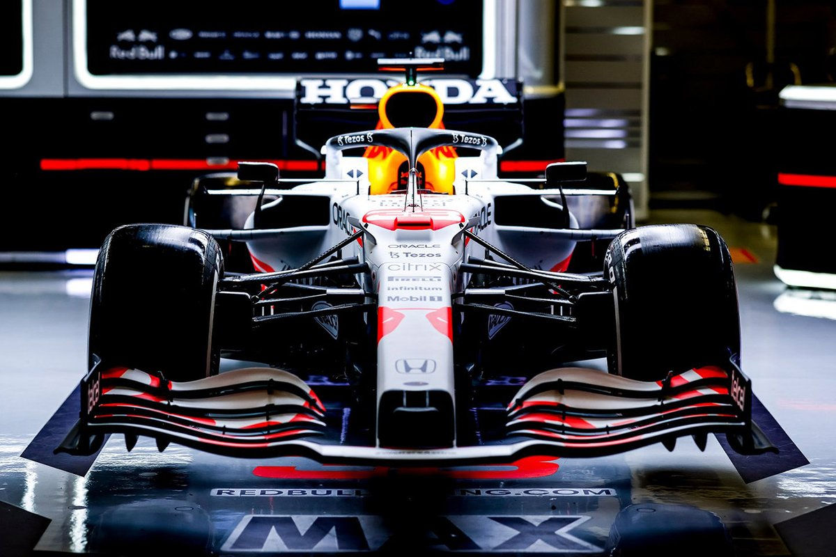 Wallpaper #XmdO75IBSpphPi3-E2Ft19 Red Bull Revela Su Decoracion Homenaje a Honda Para Turquia