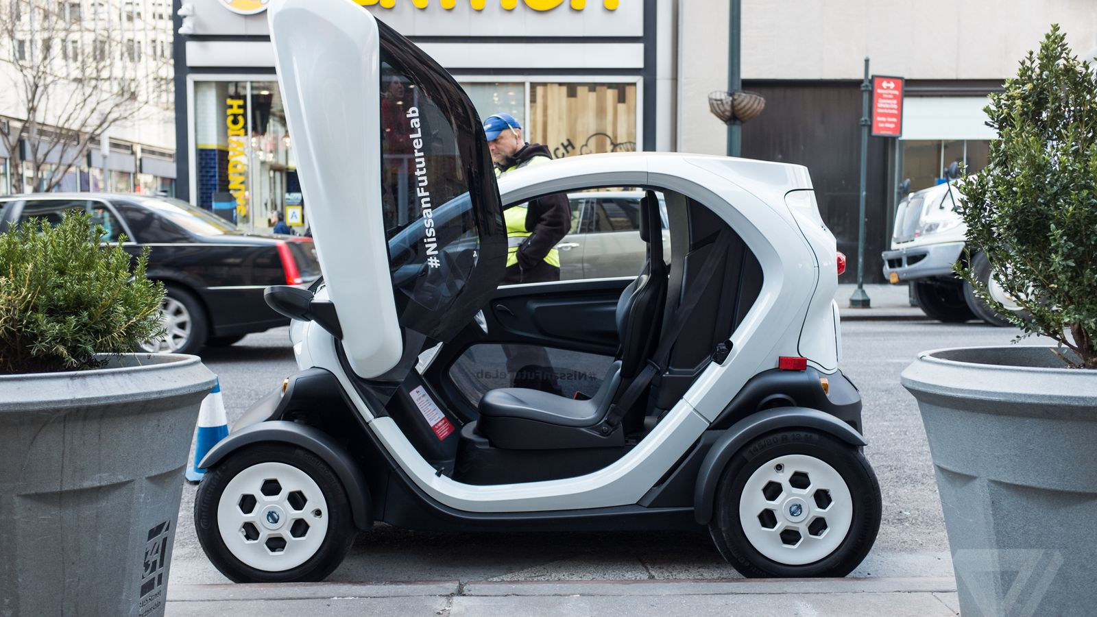 Wallpaper #NmeO9pIBSpphPi3-S4QM84 This Tiny Electric Car Could Be the Future of Urban Transportation