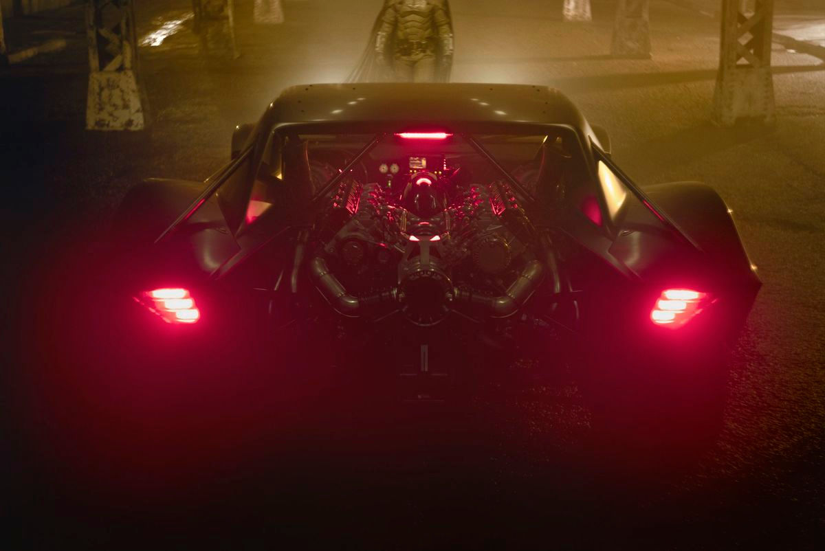 Wallpaper #5hzhQZMB8JfcLg2Jd_cM55 What Robert Pattinsons Batmobile Has in Common with Batmans Early