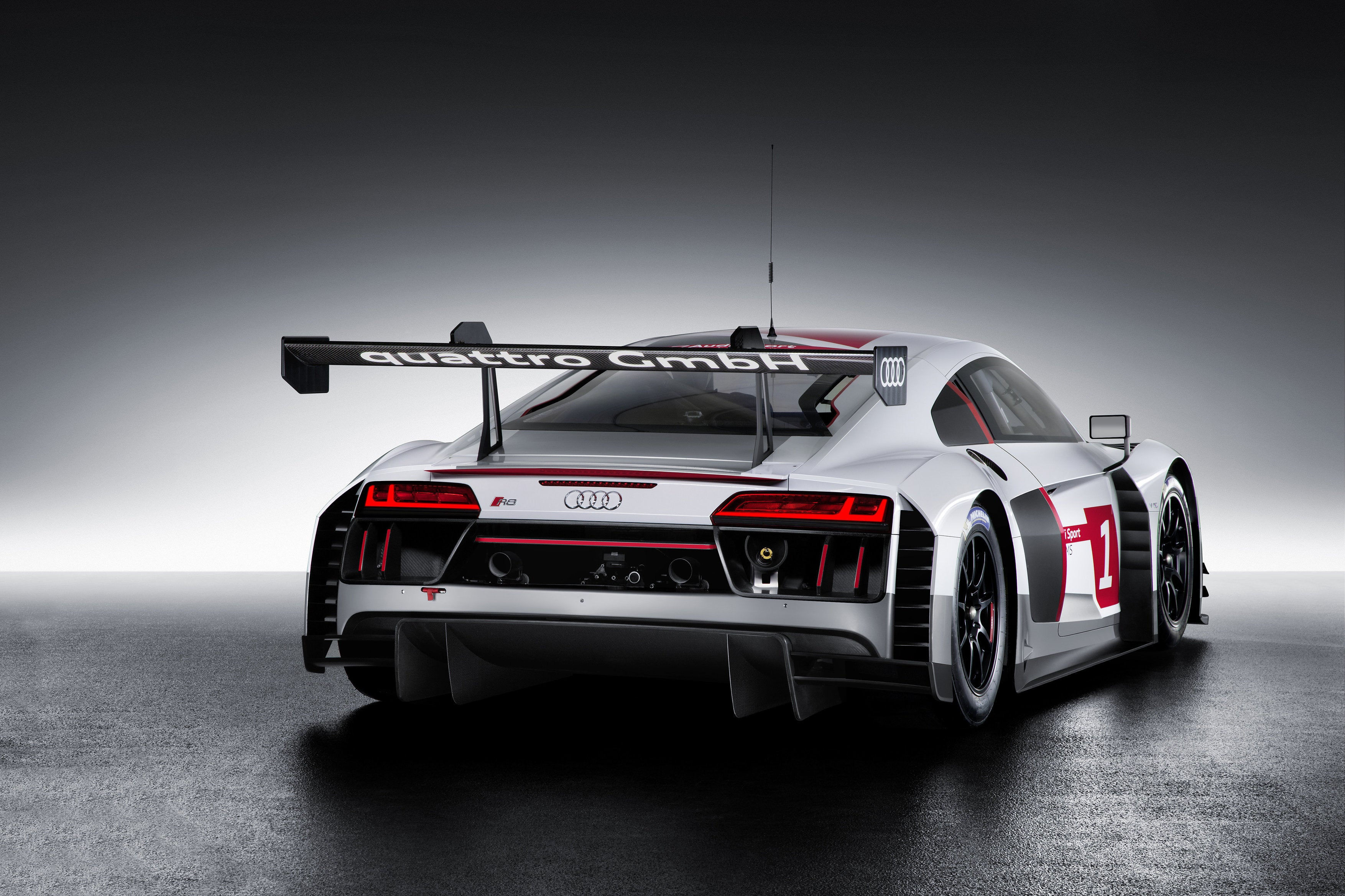 Wallpaper #yGiiGJMBSpphPi3-zxN_45 Take a Look at the New Audi R8 Lms Gt3 Evo and Non Evo Side by Side