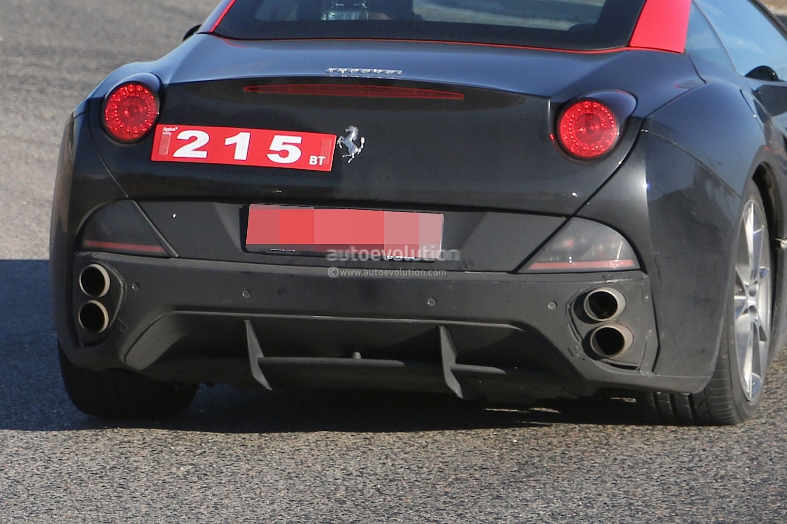 Wallpaper #R4JzQJMB0GiFKesMKMES106 Ferrari California T 2014 Forocoches