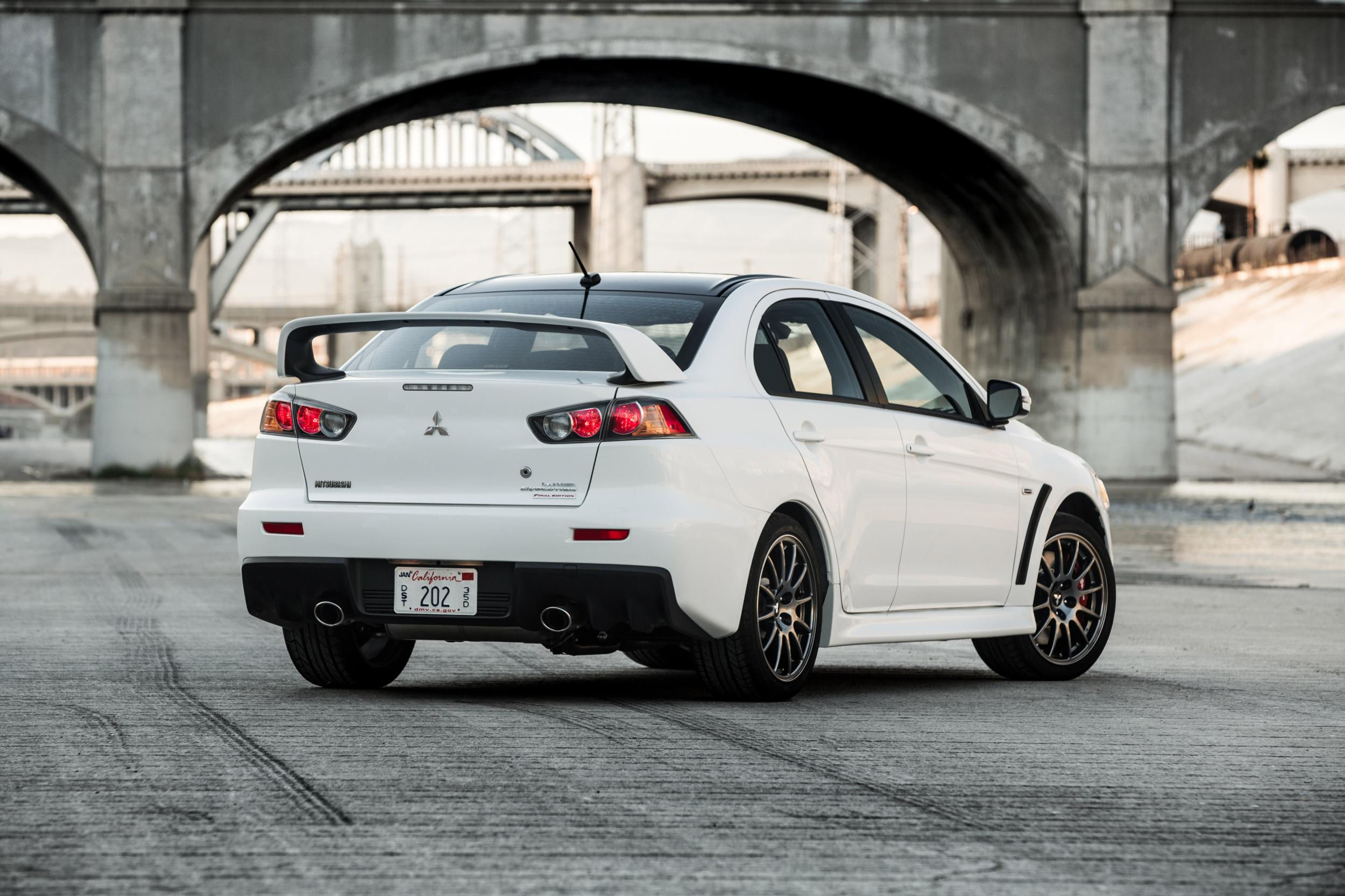 Wallpaper #eRr7UZMB1yWOL4qgCoI4290 Final Mitsubishi Lancer Evolution X Heads to eBay Auction Autoevolution