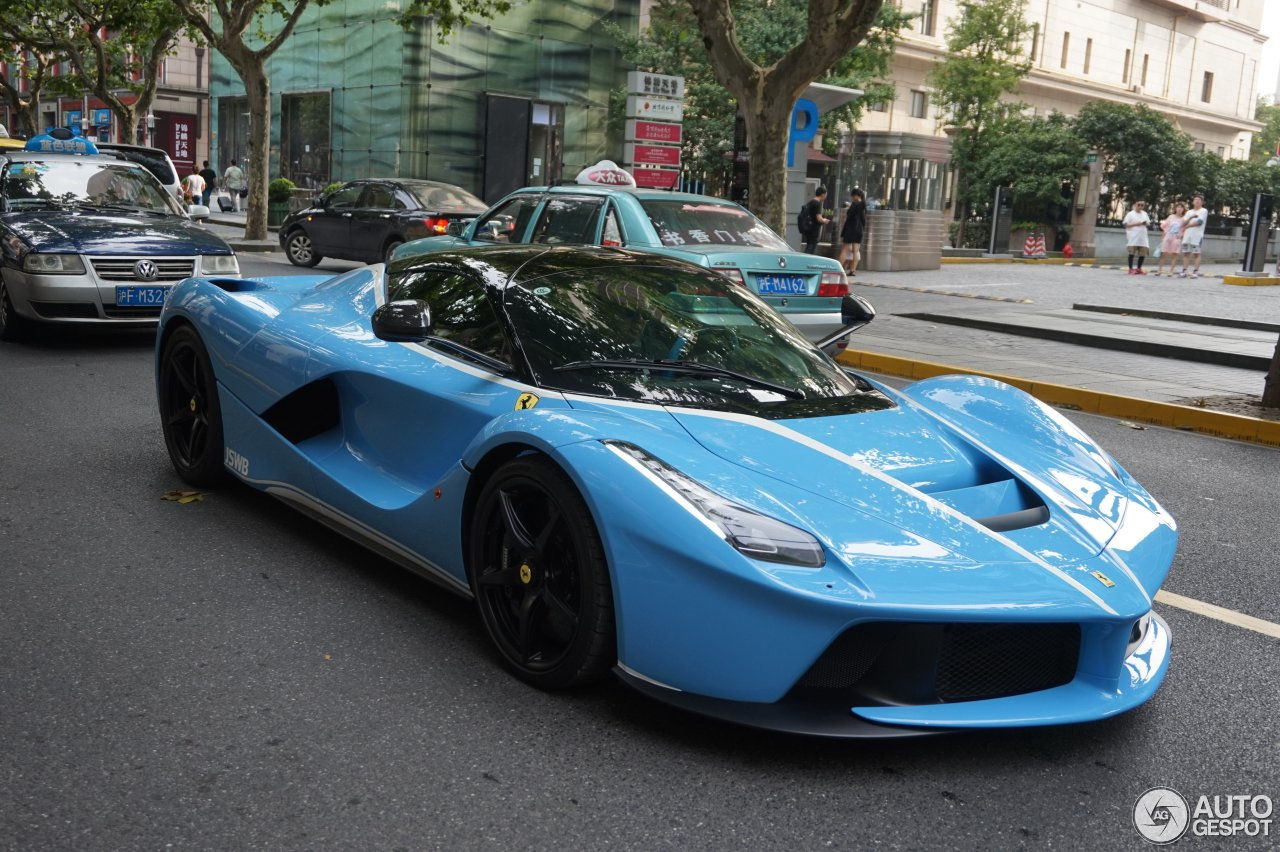 Wallpaper #lUWclI4B7YBJg1BV7J-n5 Baby Blue Laferrari with White Accents Steals the Show in Shanghai