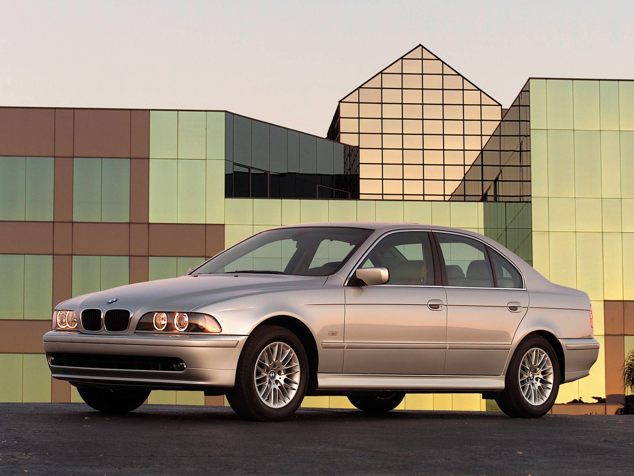 Wallpaper #ORnGGI8BtGB6xQ78-nJr51 BMW 5 Series E39 2000 2001 2002 2003 Autoevolution