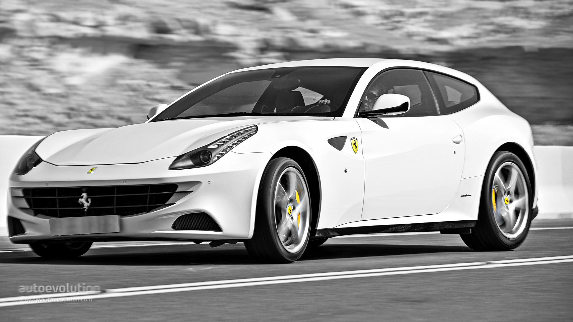 Wallpaper #w30O8o4Bnwiau_P6FwrP32 Ferrari Ff on Jebel Hafeet Mountain Road Review Autoevolution