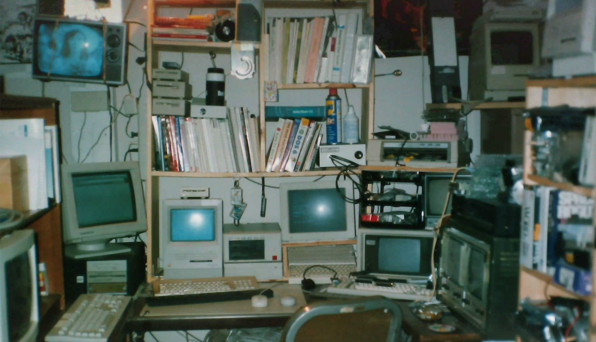 Wallpaper #o4sodJcBcm9NJah-bXV_107 Phreaks and L33ts Inside the Early 90s Tech Scene That Created L0pht
