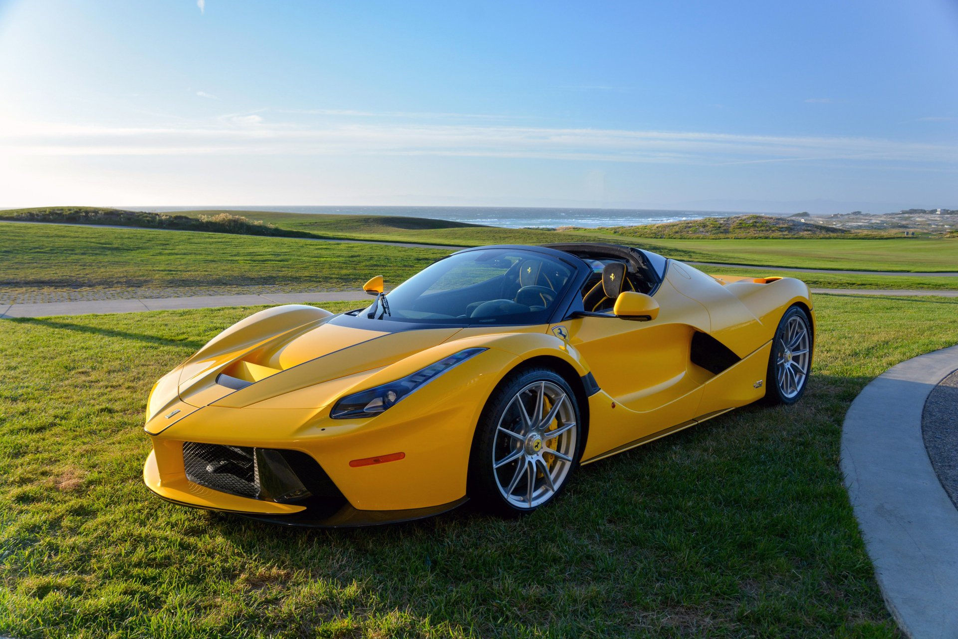 Wallpaper #f3Mgf44BFI5NbQksdBdR35 Vehicles Ferrari Laferrari Aperta 4K Ultra HD Wallpaper