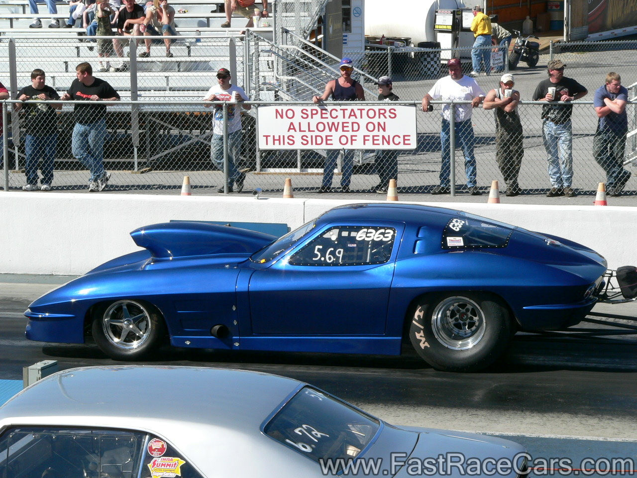 Wallpaper #7WjwFZMBSpphPi3-lwkY159 Drag Race Cars Corvettes Picture of Dark Blue 1963 Split Window