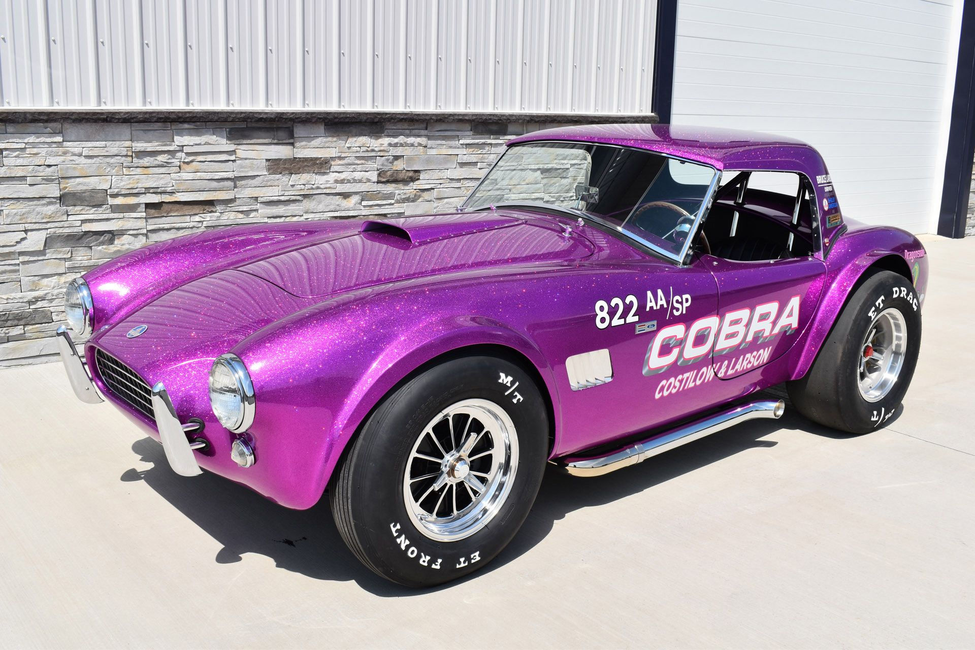 Wallpaper #GWjrFpMBSpphPi3--Q2Q194 Shelby Selling 5 New 1963 Cobra Dragonsnakes for a Million Each Driving