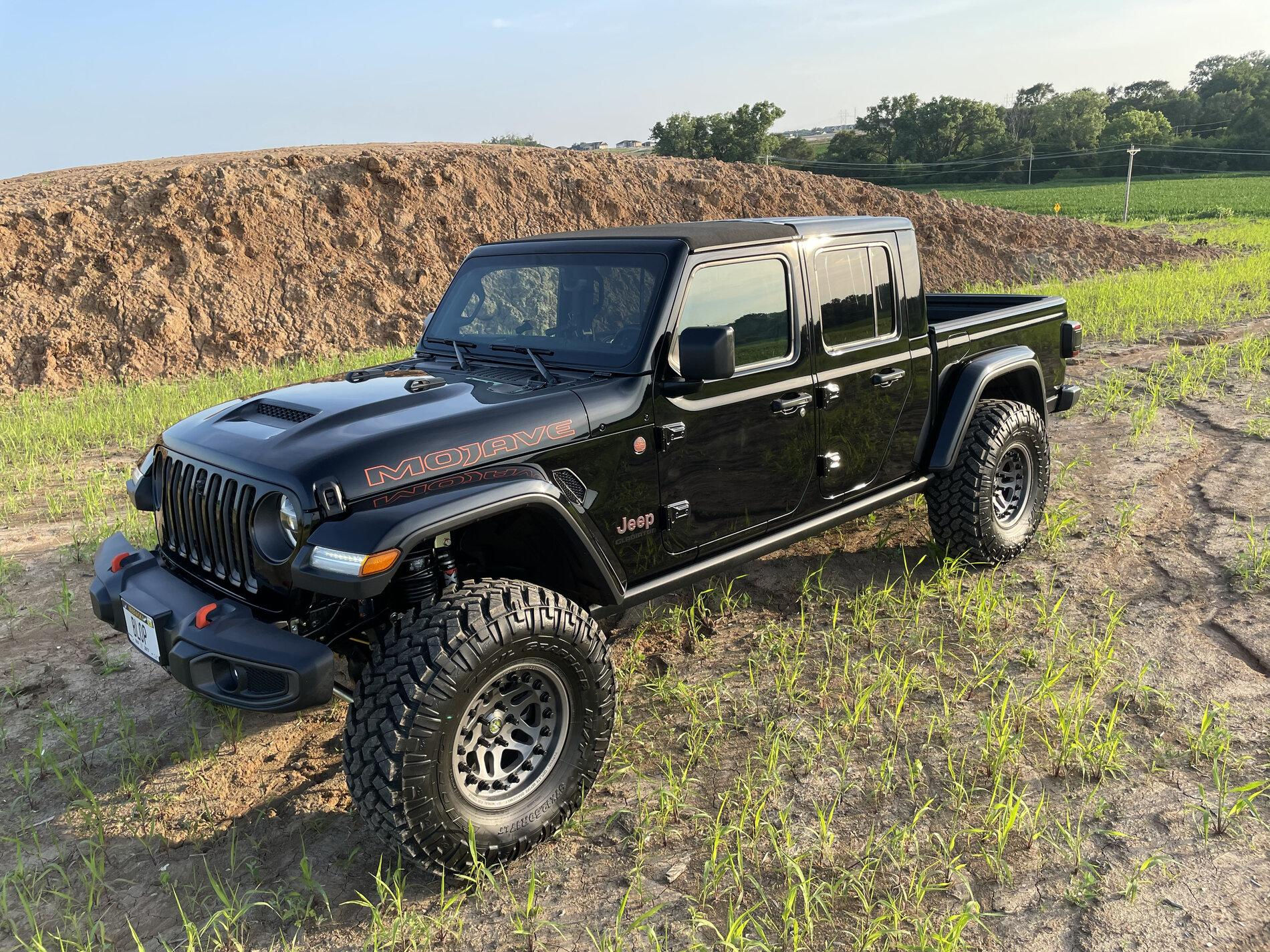 Wallpaper #55447 2021 Firecracker Red Jeep Gladiator Mojave 4x4 140095103 Gtcarlot