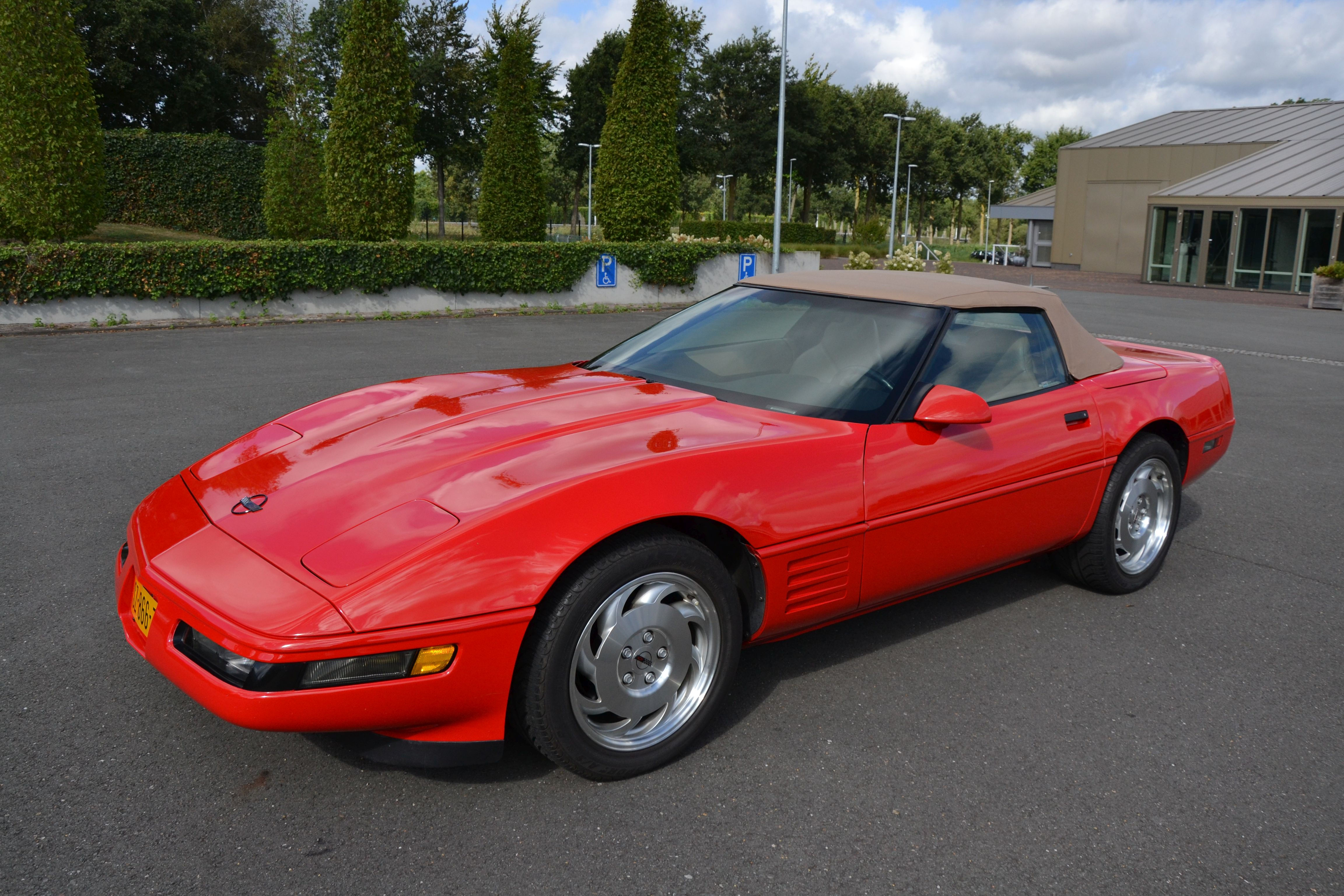 Wallpaper #-Gd-AZMBSpphPi3-aqp539 Classic Park Cars Chevrolet Corvette C4 Lt1
