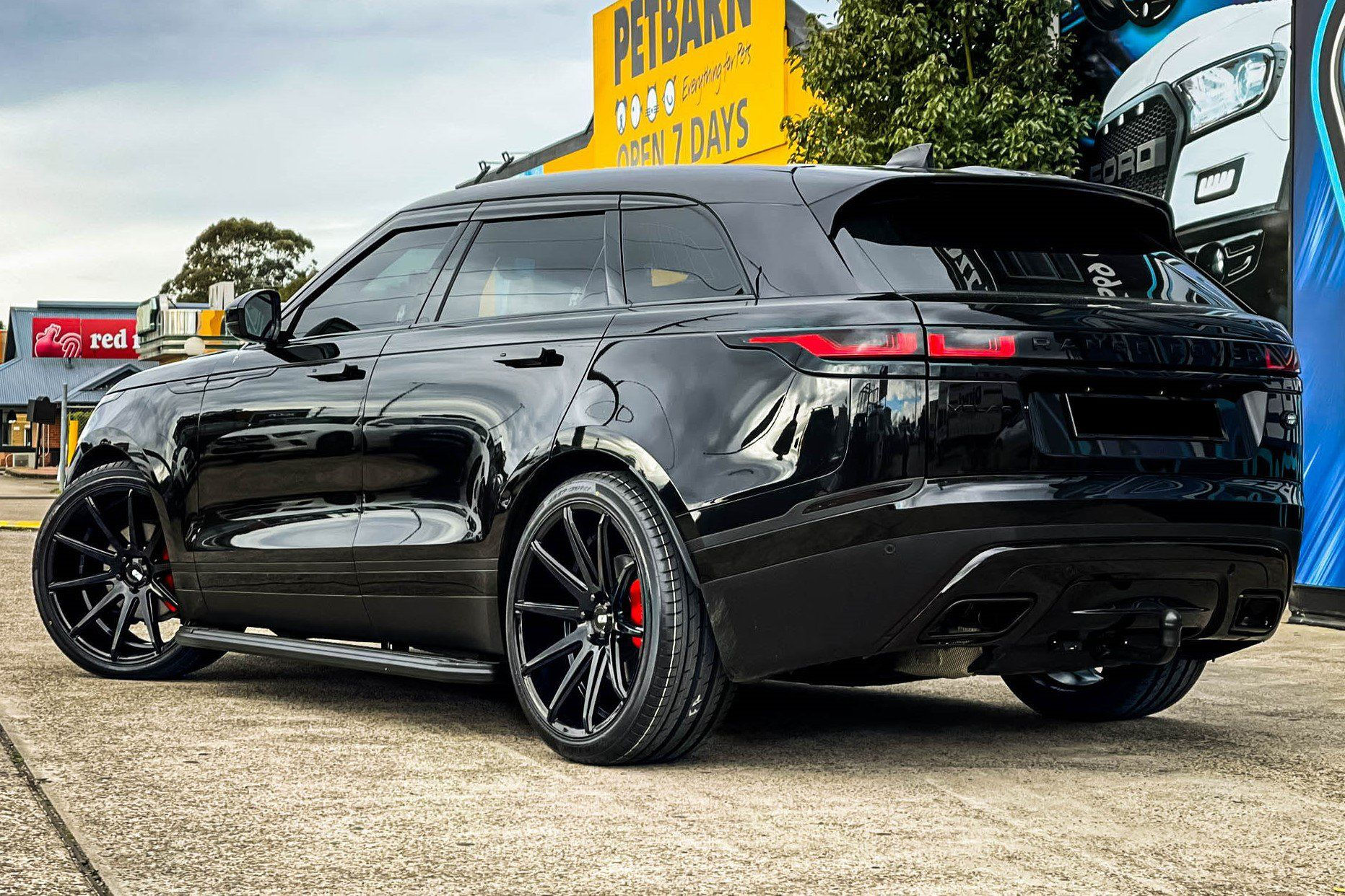 Wallpaper #Ih1TLZMBlOZrFDOkhdCF215 Land Rover Range Rover Velar Black Xo Luxury Sydney Wheel Wheel Front
