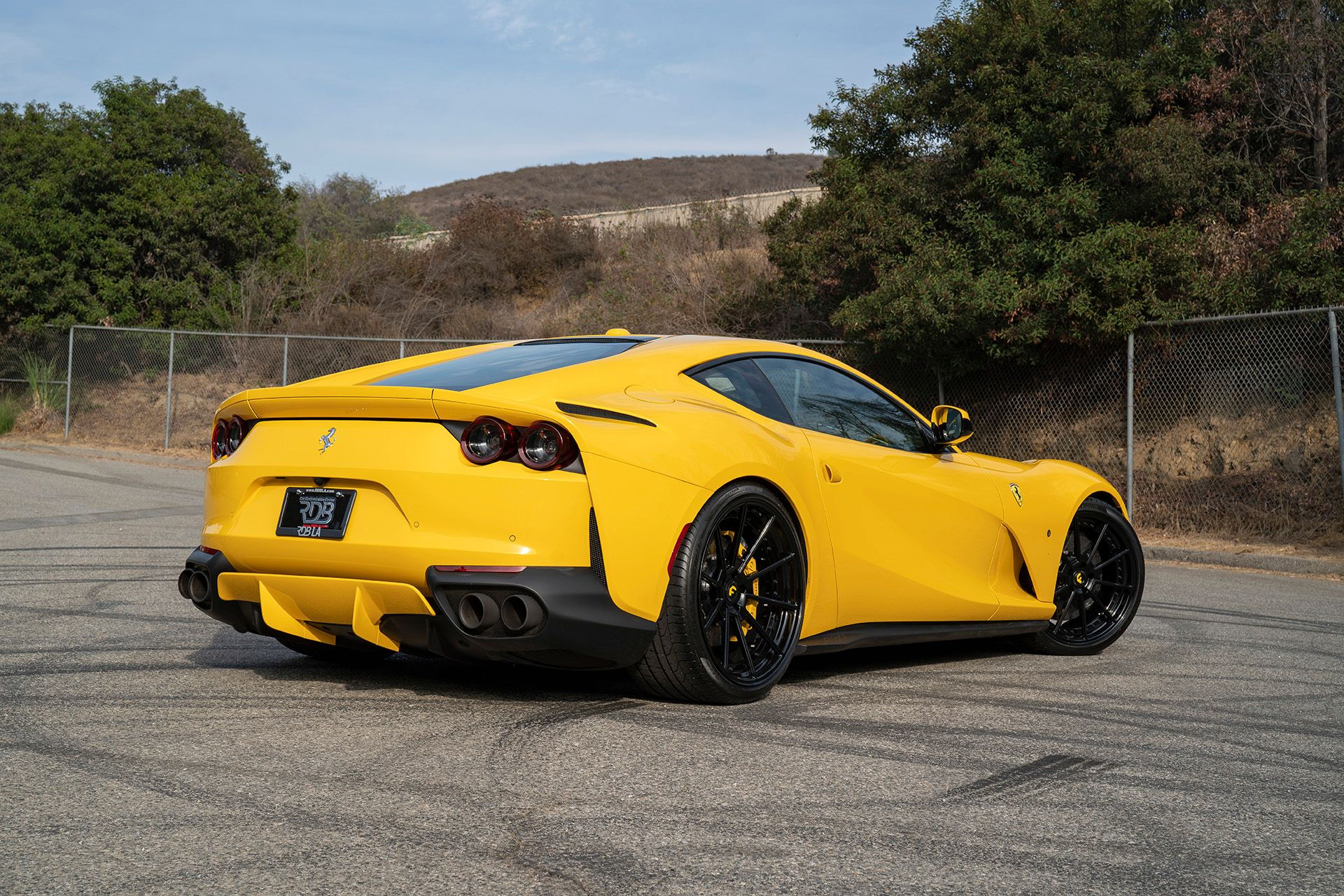 Wallpaper #3hlyI48BtGB6xQ78SYOd3 Ferrari 812 Superfast Yellow Forgiato Tec 24 Wheel Front