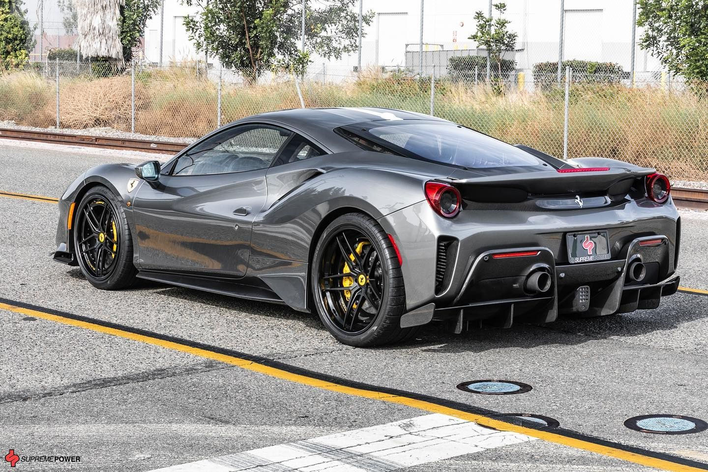 Wallpaper #82f965IBSpphPi3-Fk-n163 Ferrari 488 Pista Grey Klassen Id Cs05t Wheel Wheel Front