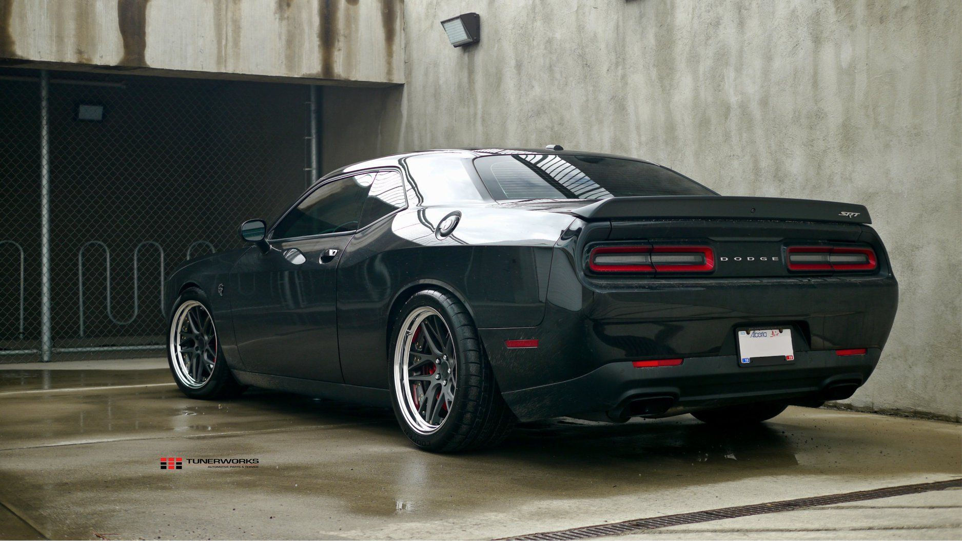 Wallpaper #Lmfr-5IBSpphPi3-fpa8166 Dodge Challenger Srt Hellcat Black with Work Gnosis Cvx Aftermarket