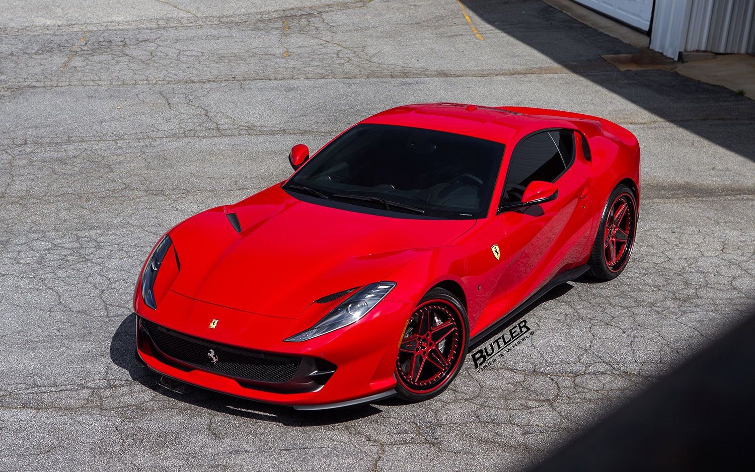Wallpaper #py7eOJMBeCfPaRV8brst129 Ferrari 812 Superfast Red Forgiato Classico Ff Wheel Wheel Front