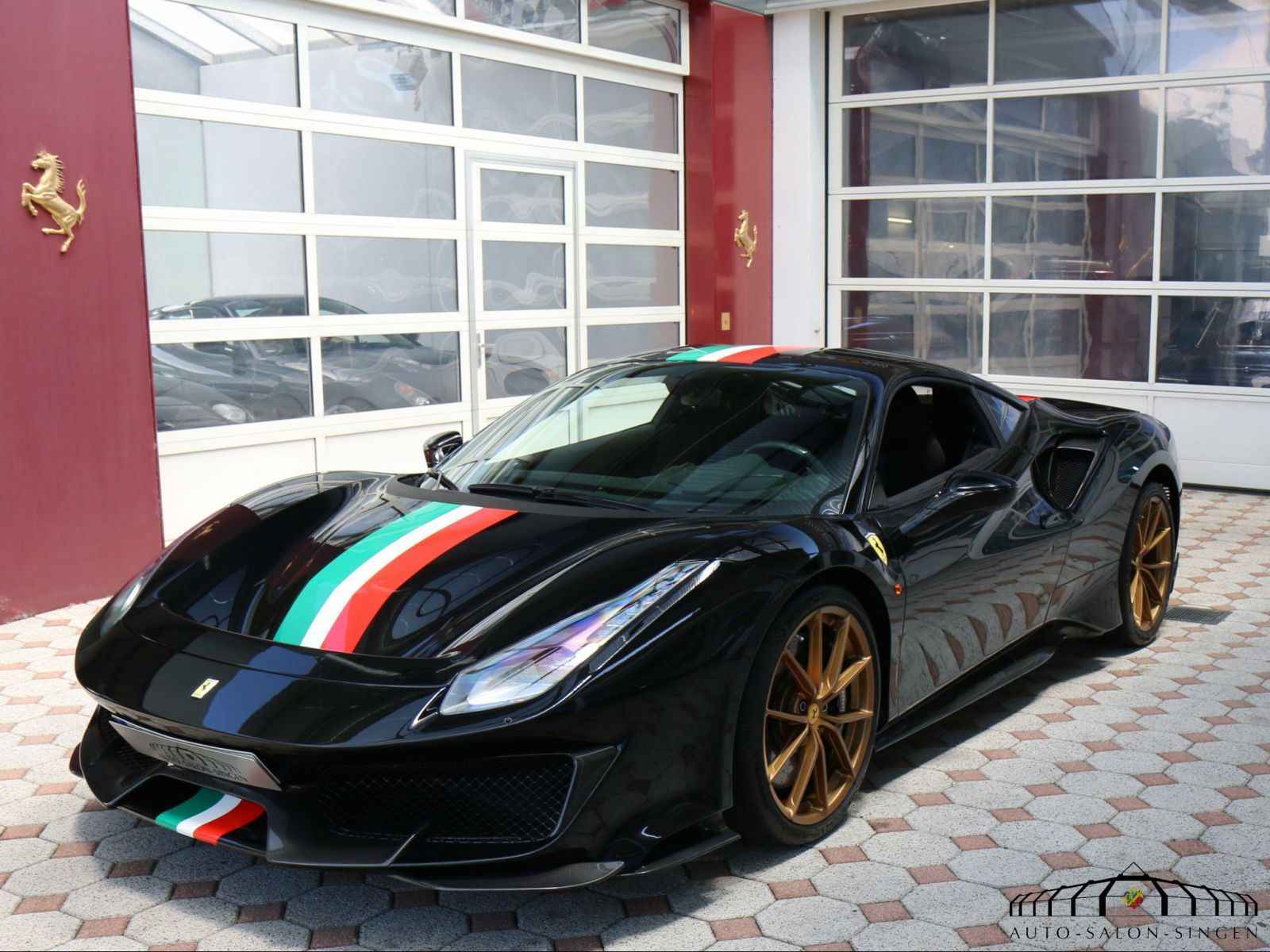 Wallpaper #82f965IBSpphPi3-Fk-n247 Ferrari 488 Pista Coupe Auto Salon Singen