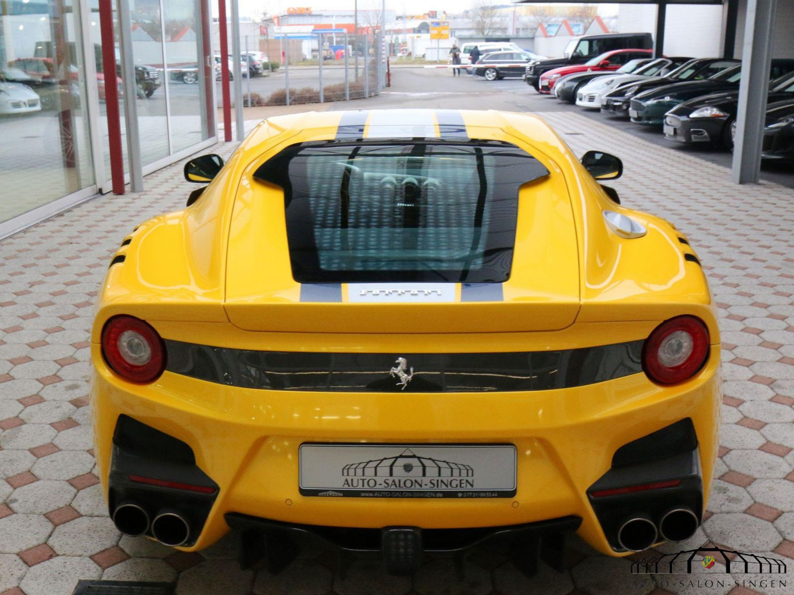 Wallpaper #UBr0TpMB1yWOL4qgMn7N265 Ferrari F12 Tdf Coupe Auto Salon Singen