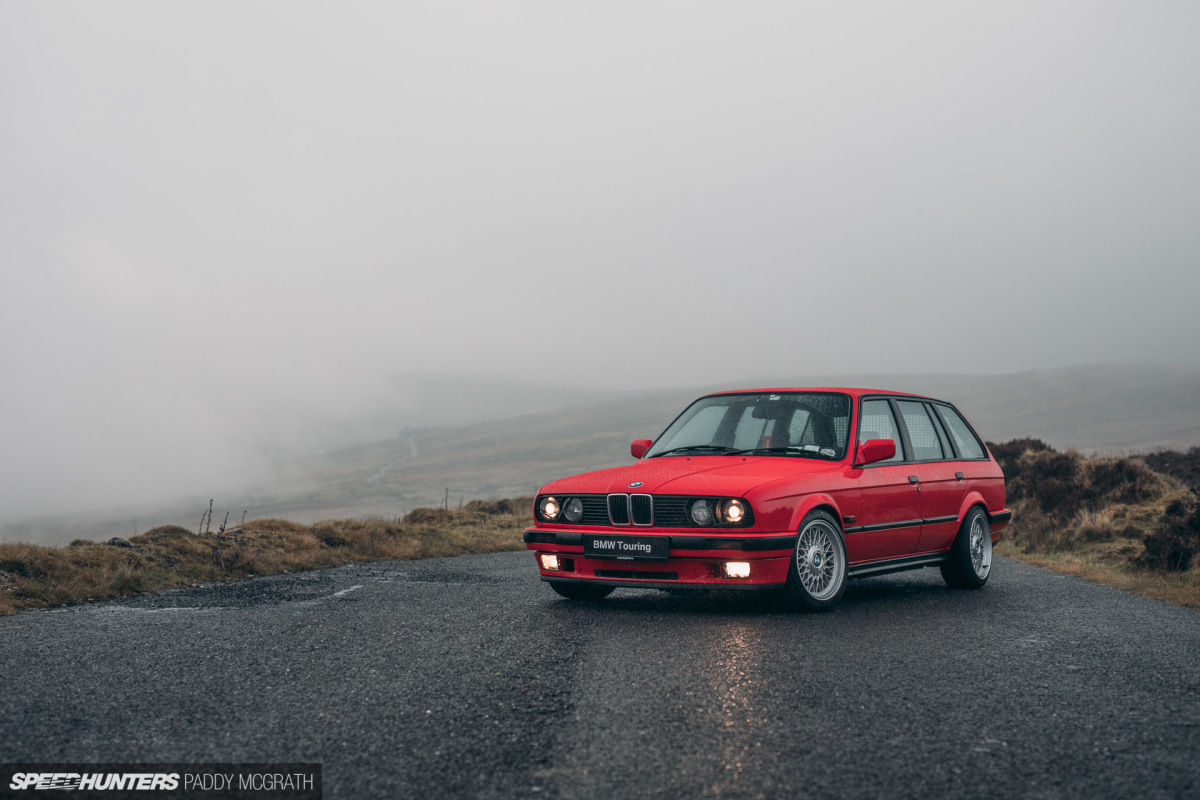 Wallpaper #iWi_FJMBSpphPi3-_wVY71 Practical Performance How to Build an E30 Touring Speedhunters