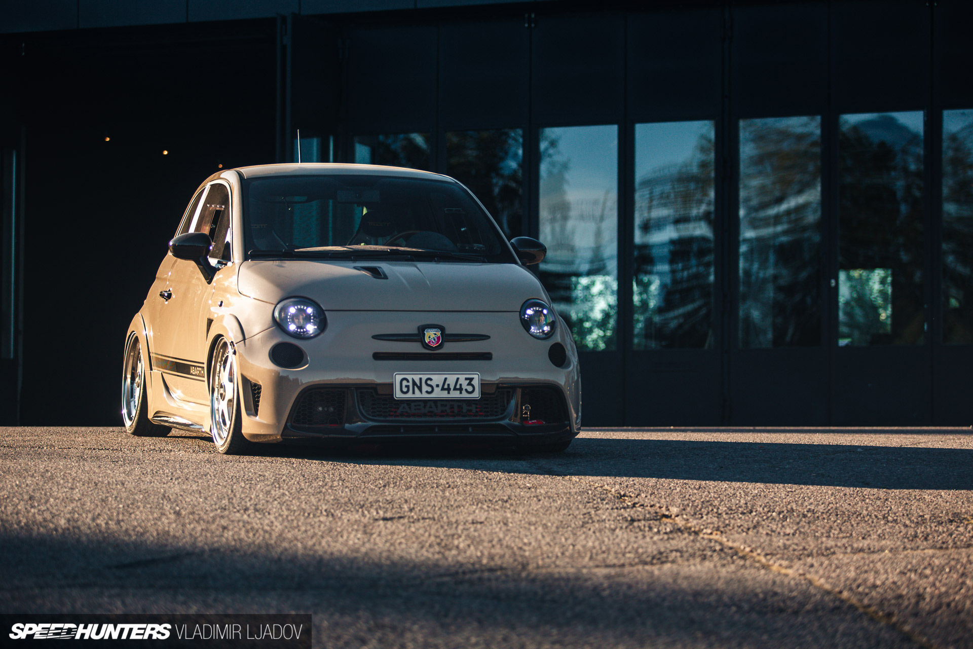 Wallpaper #a819a Front View of Black Fiat 500 Abarth Parked in the Street Editorial