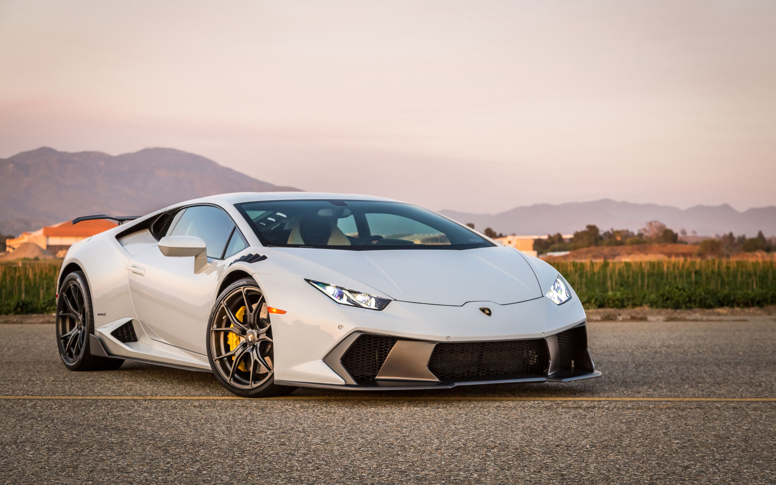 Wallpaper #OR1ZLZMBlOZrFDOkbtBa170 2016 Vorsteiner Lamborghini Huracan Novara White 2 Wallpaper HD Car