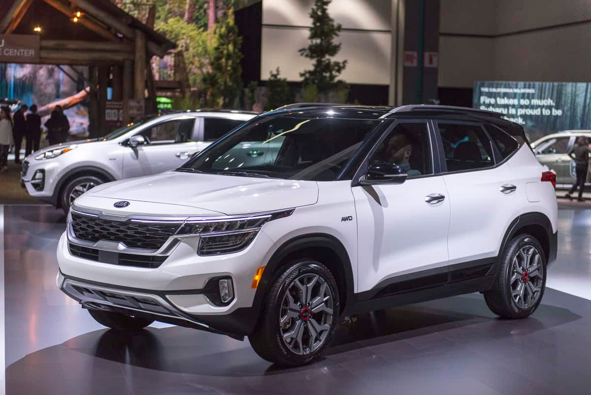 Wallpaper #VUbGU5cBqAgmjOk2Nl2w284 Look Back at the Big Debuts from the 2019 La Auto Show