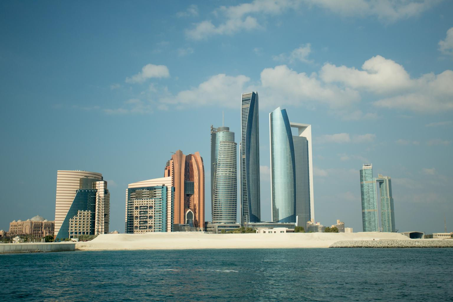 Wallpaper #8miYGpMBSpphPi3-dBwa133 A Beginners Guide to the Amazing Abu Dhabi Well Known Places