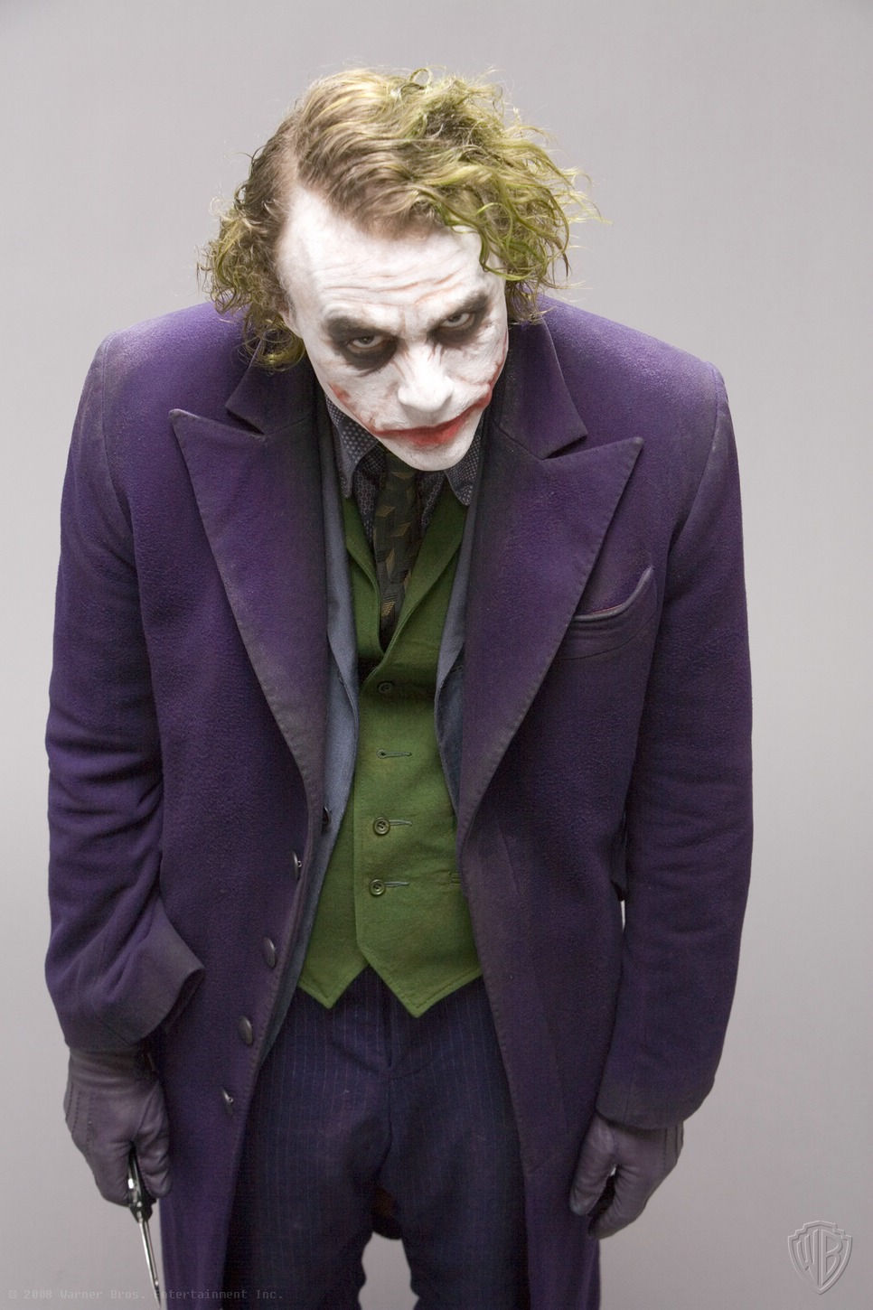 Wallpaper #pLg525IBJvJKYCmE3_XP330 Great Promo Photos of Heath Ledger as the Joker Geektyrant