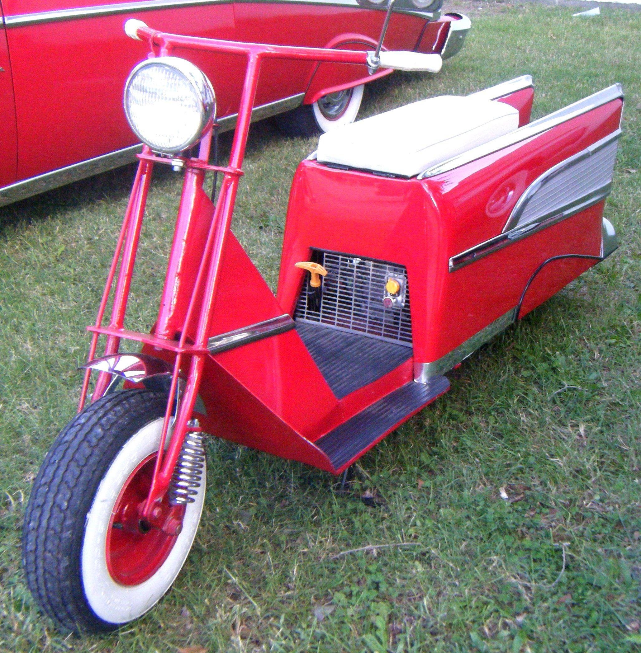 Wallpaper #wuqLUpMBlwTYPL18Cgn-244 Custom Cushman W Fins if George G Would Have Seen This He Would Have