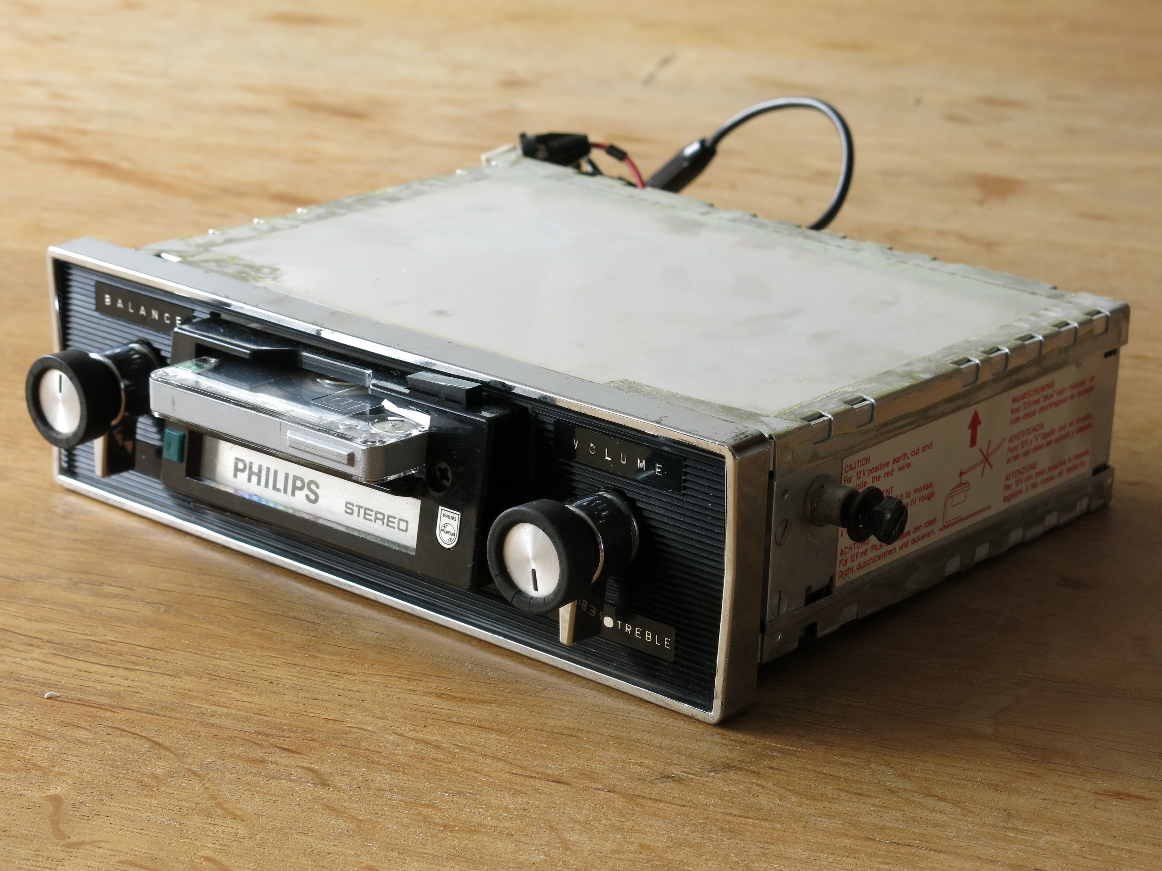Wallpaper #d30k8Y4Bnwiau_P6zwh622 Vintage Philips N2602 Stereo Car Cassette Player Retrovintagedesign