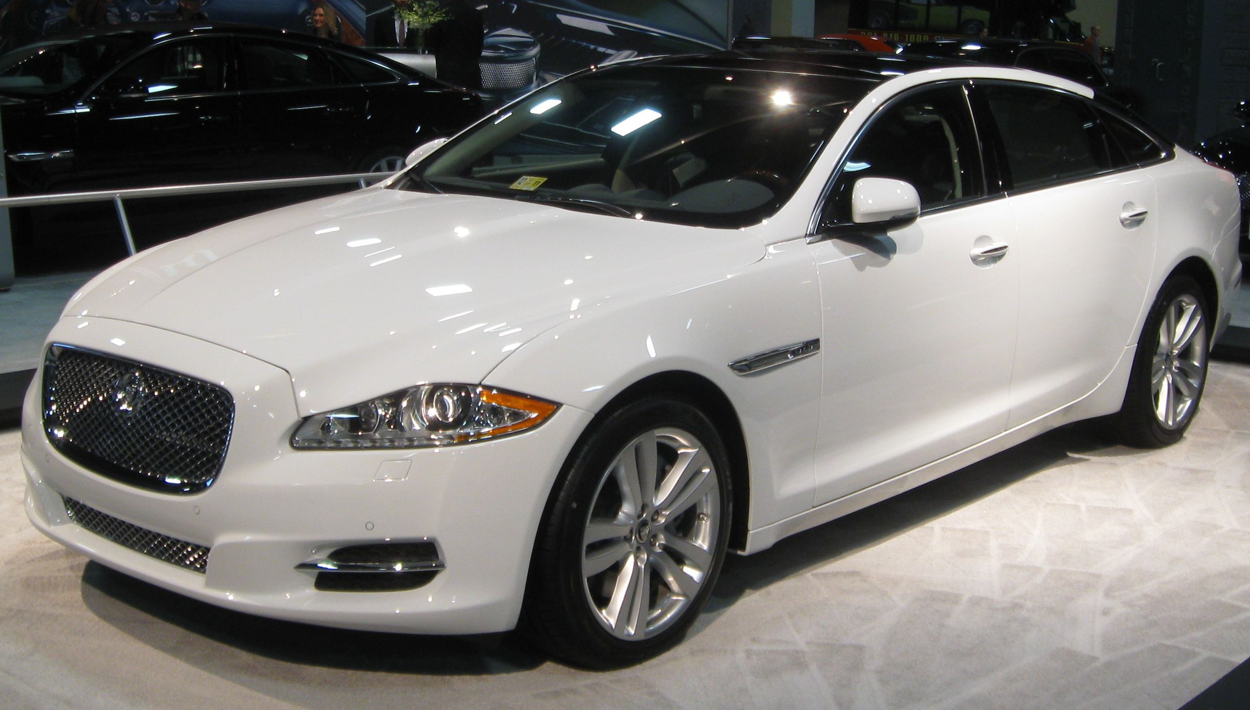 Wallpaper #sHSdxo4B_8f4nGFaGnE931 Jaguar Cars Wikipedia the Free Encyclopedia Cool Cars and Trains