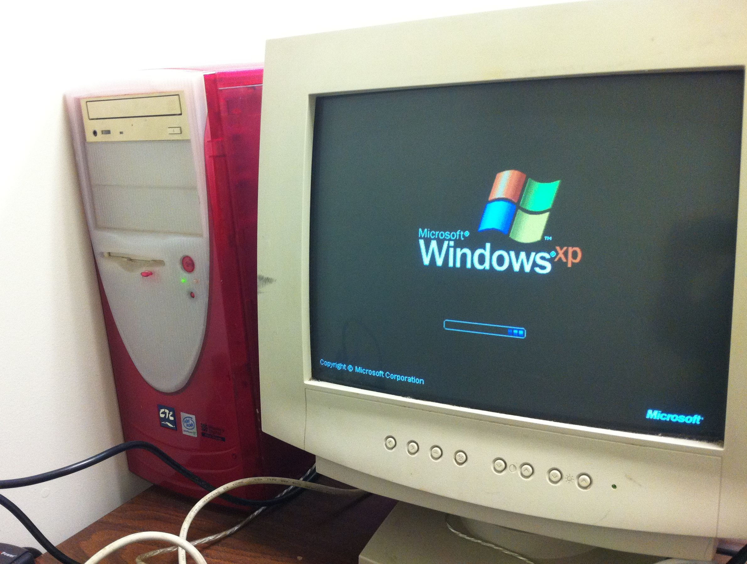 Wallpaper #yybul5cBNyflpn9rYIY260 Old Windows PC Computer Old Computer Pinterest PC and PC