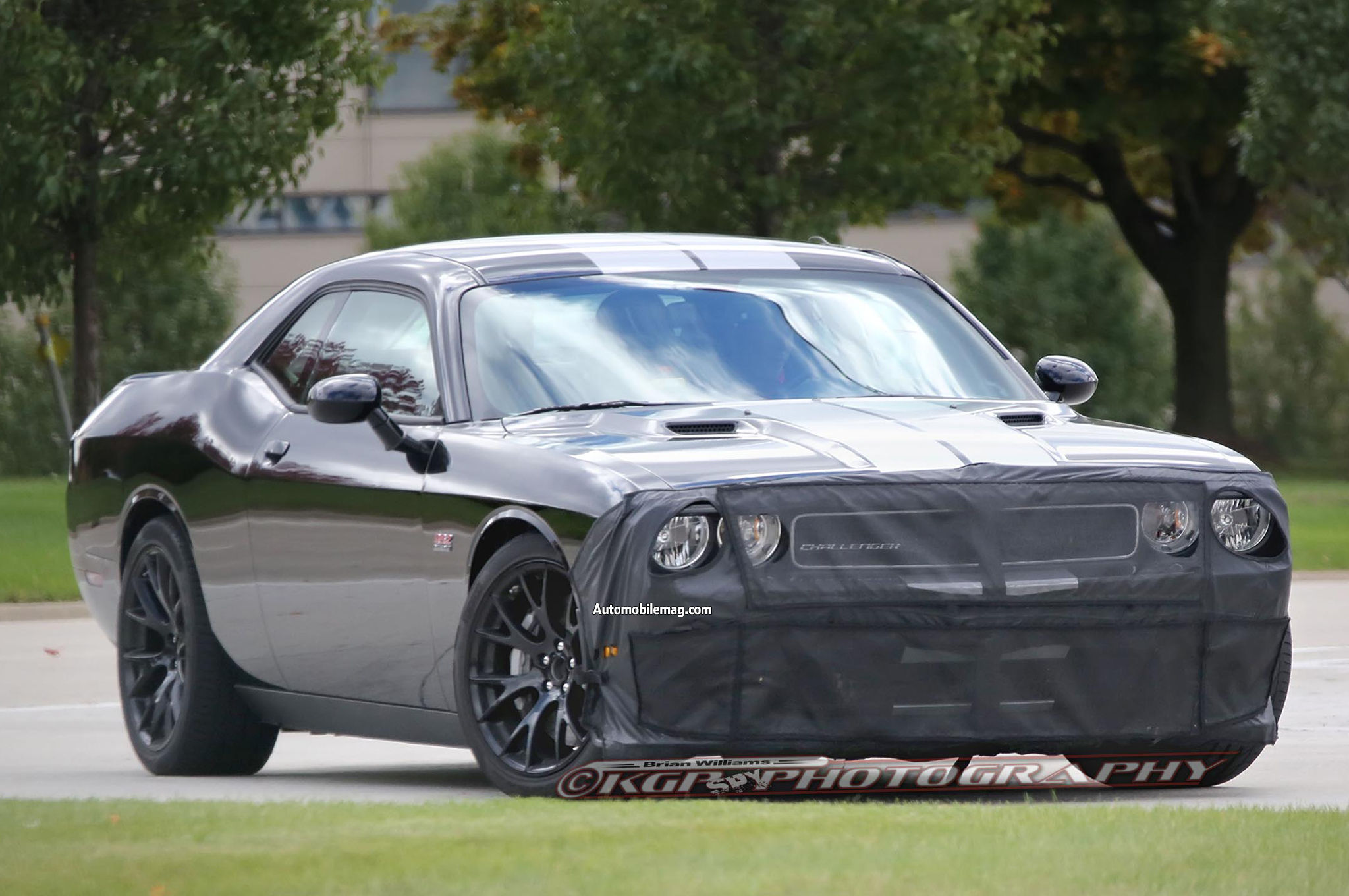 Wallpaper #Lmfr-5IBSpphPi3-fpa892 Supercharged Dodge Challenger Srt8 Hellcat Spied