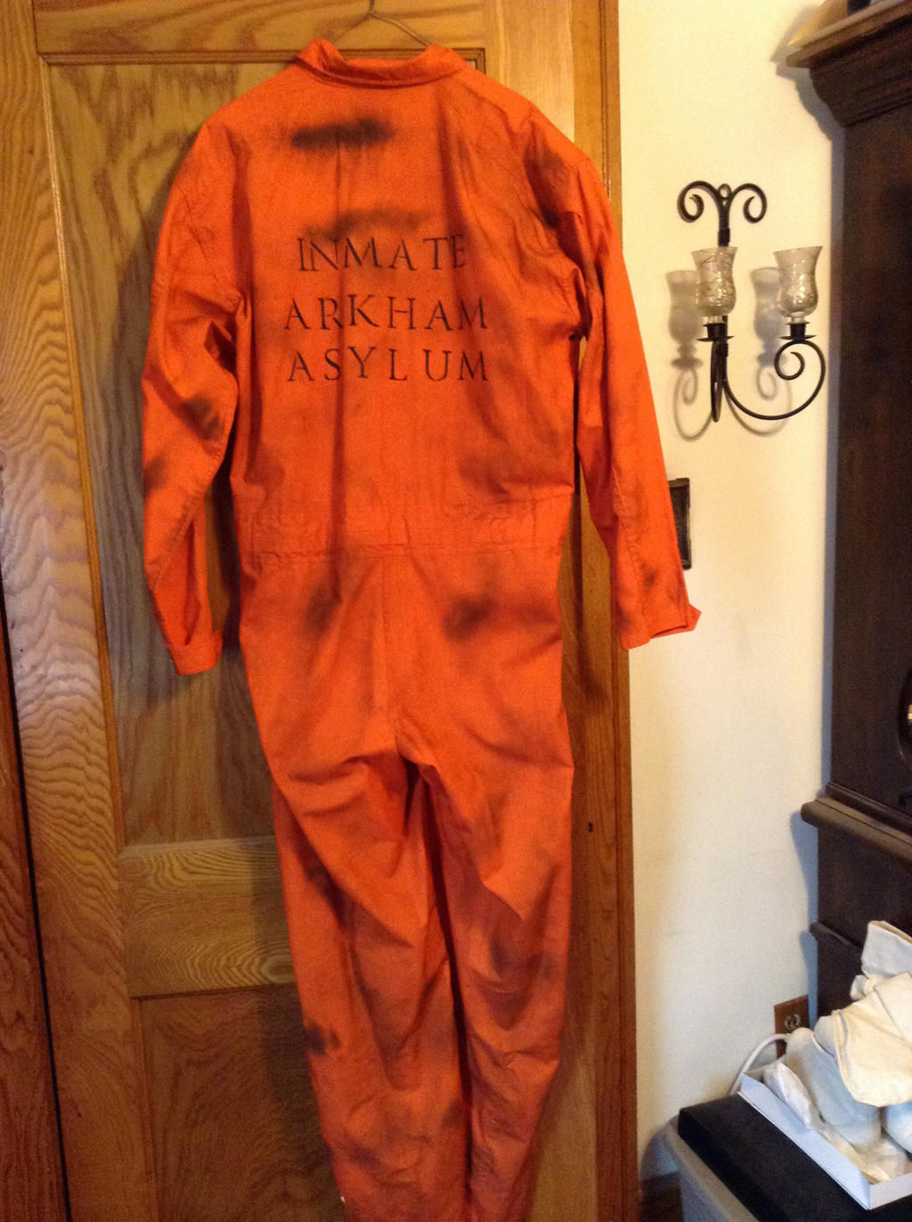 Wallpaper #wD9tPJMBLiIJ4c9OS5GL28 Arkham Asylum Inmate Uniform by Tk8247 on Deviantart