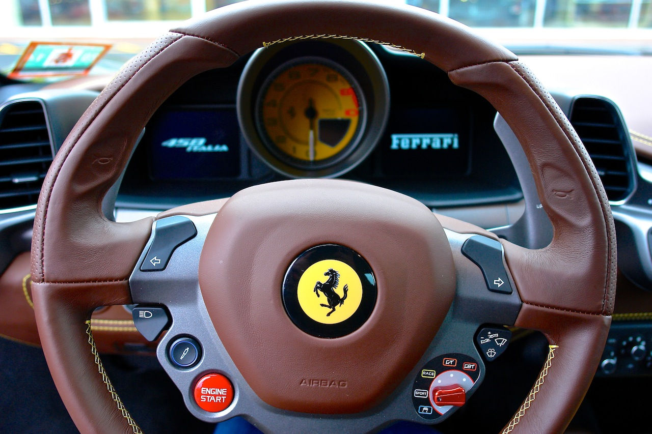 Wallpaper #sxm9MY8BtGB6xQ78N5Yf26 2010 Ferrari 458 Review Steering Wheel Egmcartech