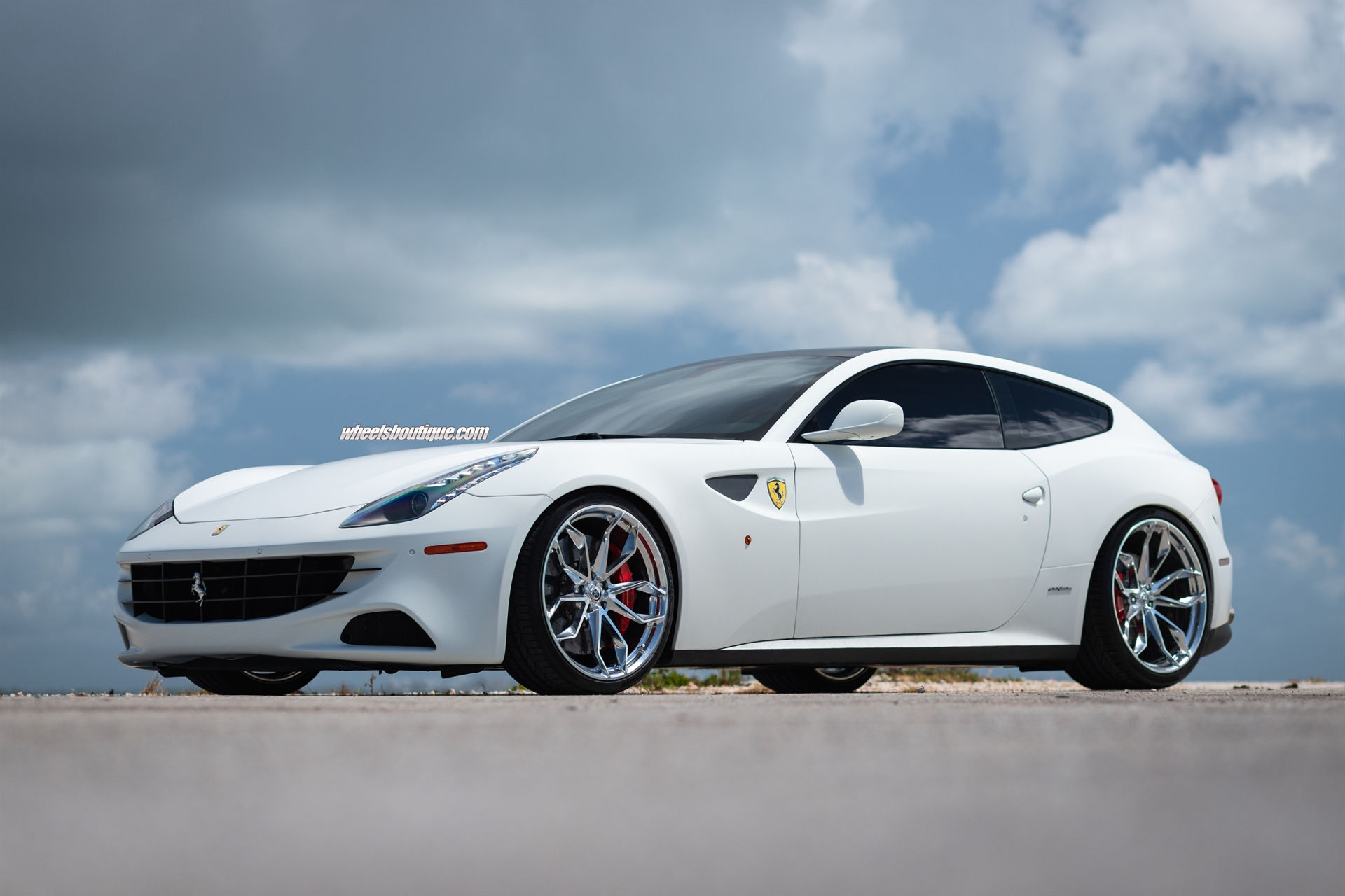 Wallpaper #vH0M8o4Bnwiau_P6UQqD26 Ferrari Ff on Hre P201 Wheels Boutique