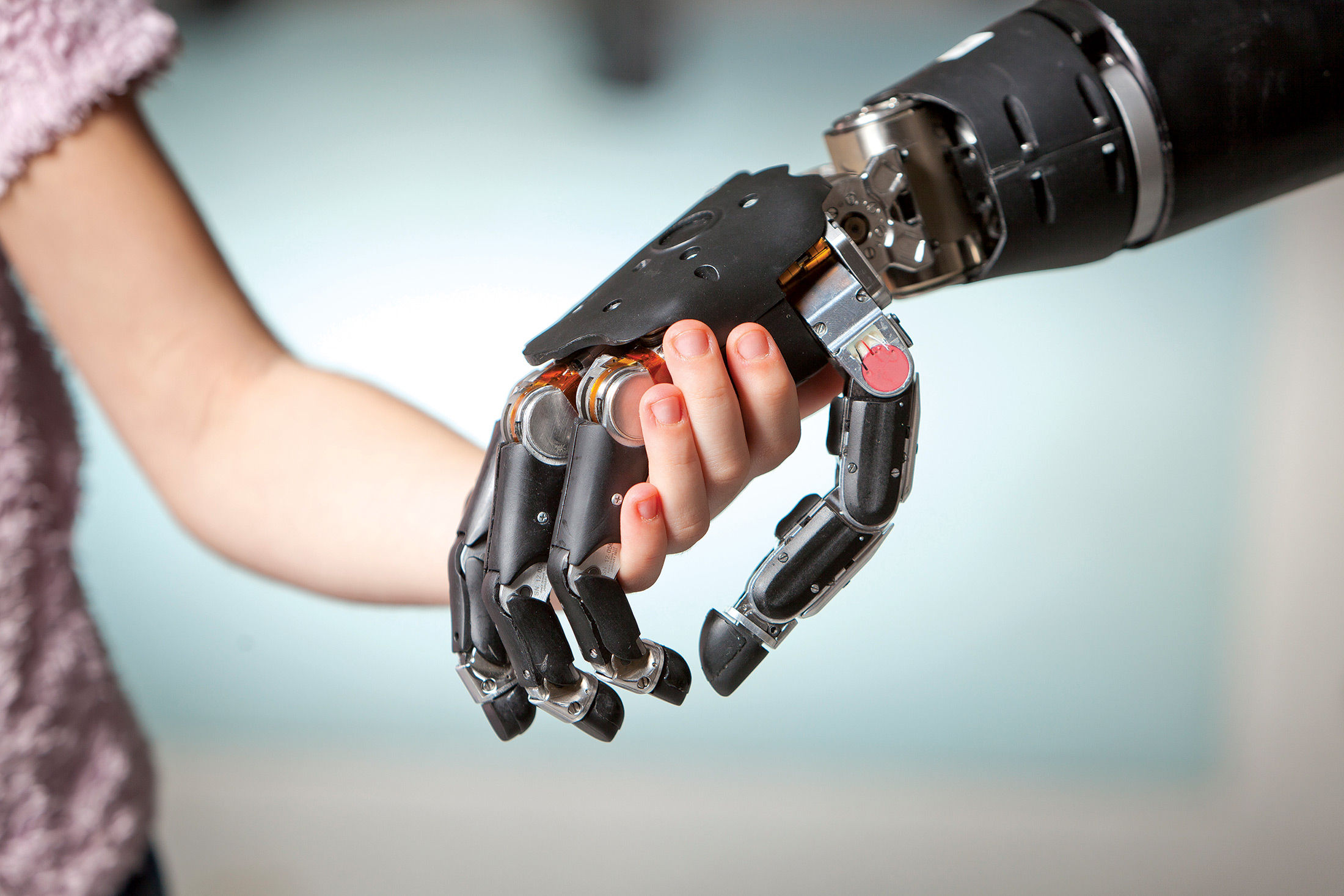Wallpaper #AfDcf5cBi4JM6agGcSER158 A Prosthetic Arm That Gives Amputees the Sense of Touch Bloomberg