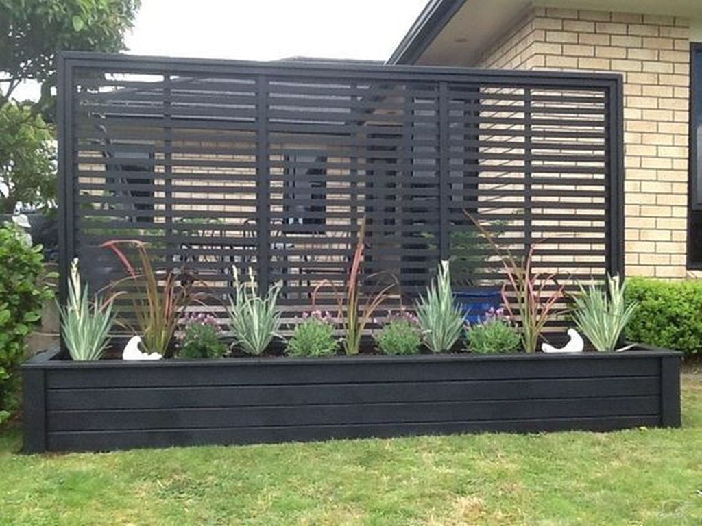 Wallpaper #21B61 20 Outdoor Privacy Screen with Planter Box