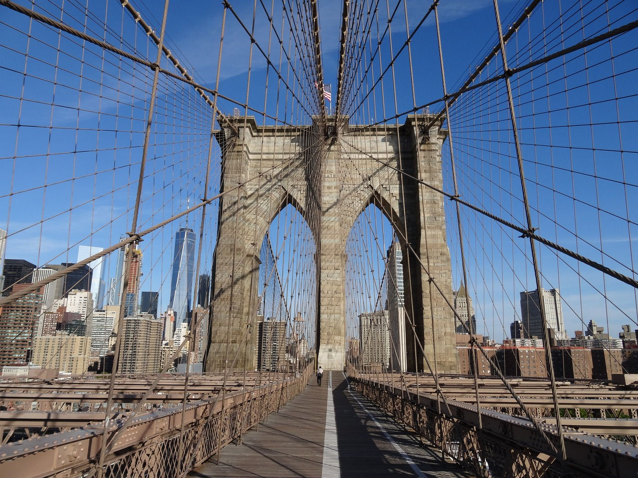 Wallpaper #66e34 Brooklyn Bridge in New York the Iconic Crossing Between Manhattan and