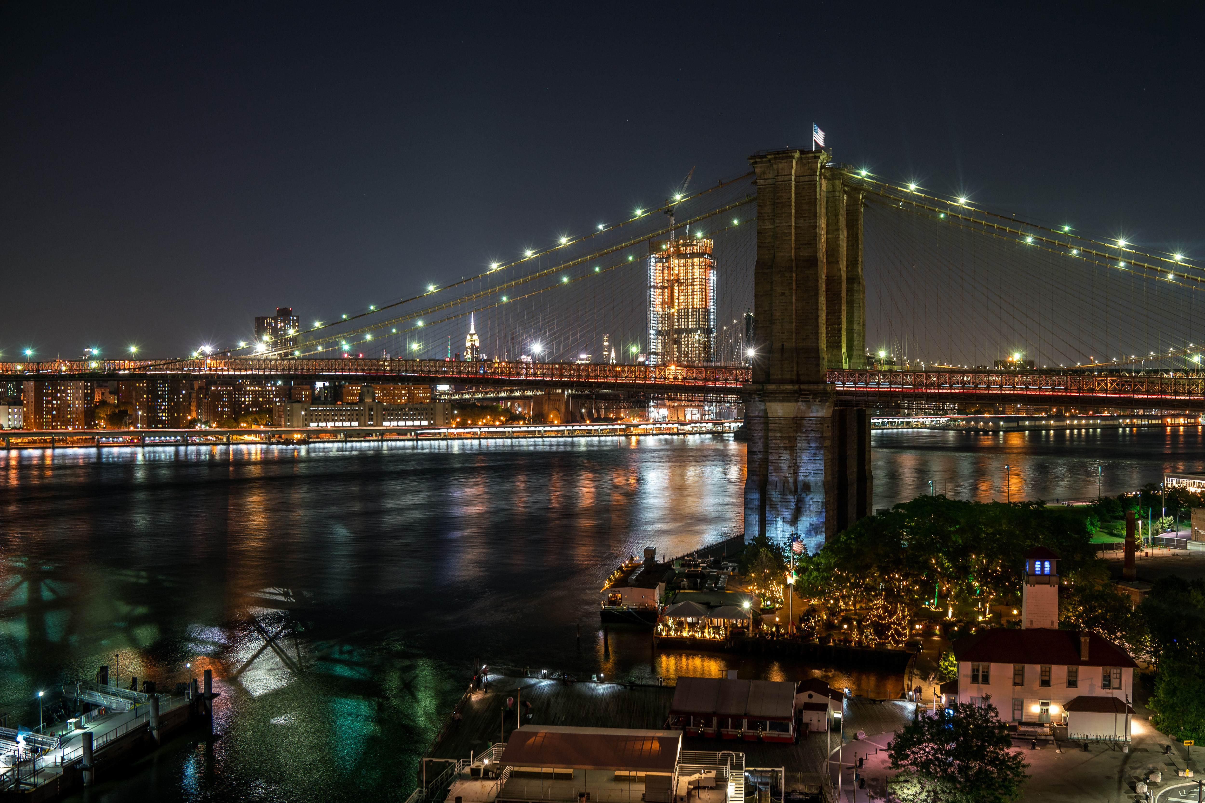 Wallpaper #66e34 Brooklyn Bridge in New York the Iconic Crossing Between Manhattan and