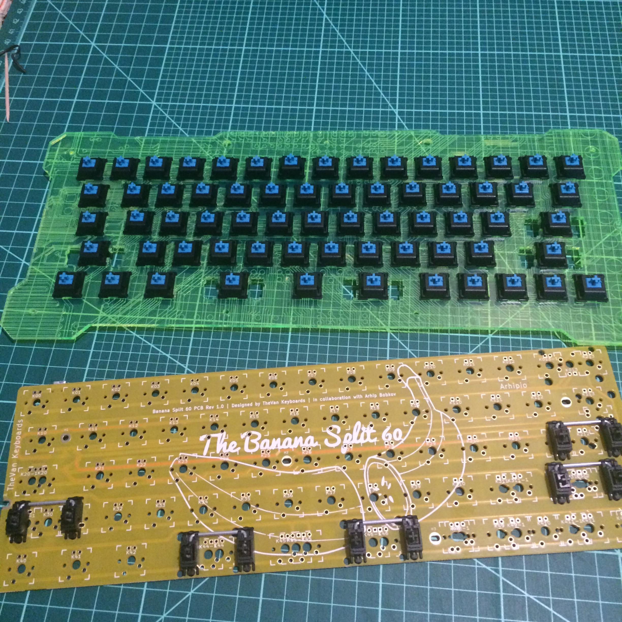 Wallpaper #I6WROJMBVBiSkHCaw440140 Cyberpunk Acrylic Keyboard Case Build Log