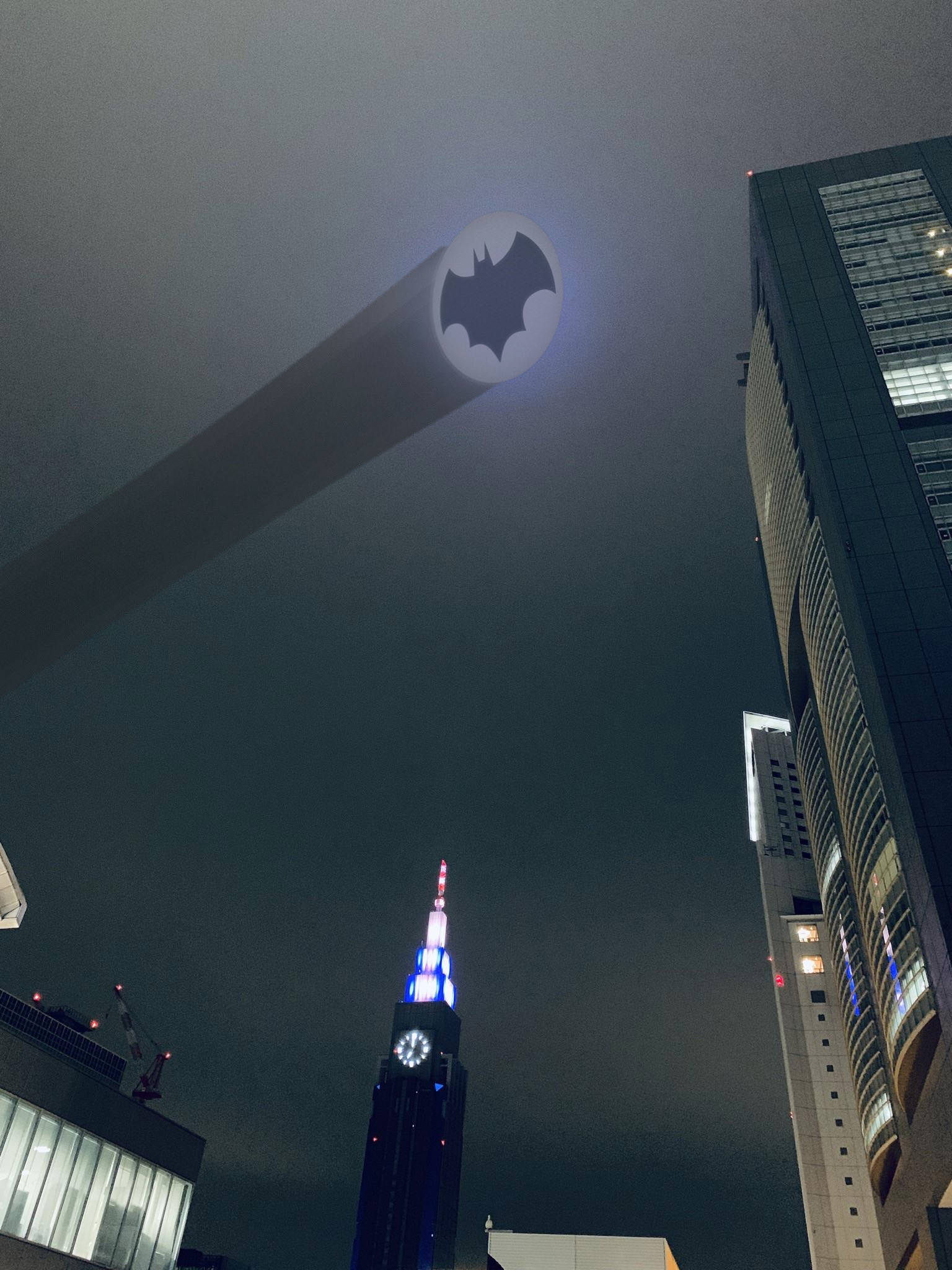 Wallpaper #_wPZZZMBpyOg8YnEa9km321 Random Can You Photoshop the Bat Signal into This Pretty Please
