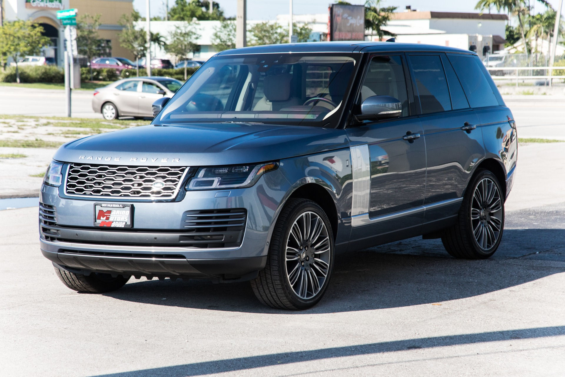 Wallpaper #yBkMEY8BtGB6xQ78nGC558 Used 2018 Land Rover Range Rover Supercharged for Sale 89000