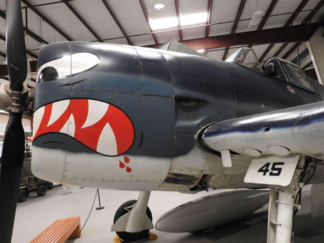 Wallpaper #3h21K5MBlOZrFDOkrMcw184 Grumman F6f Hellcat Photos Video Net Maquettes